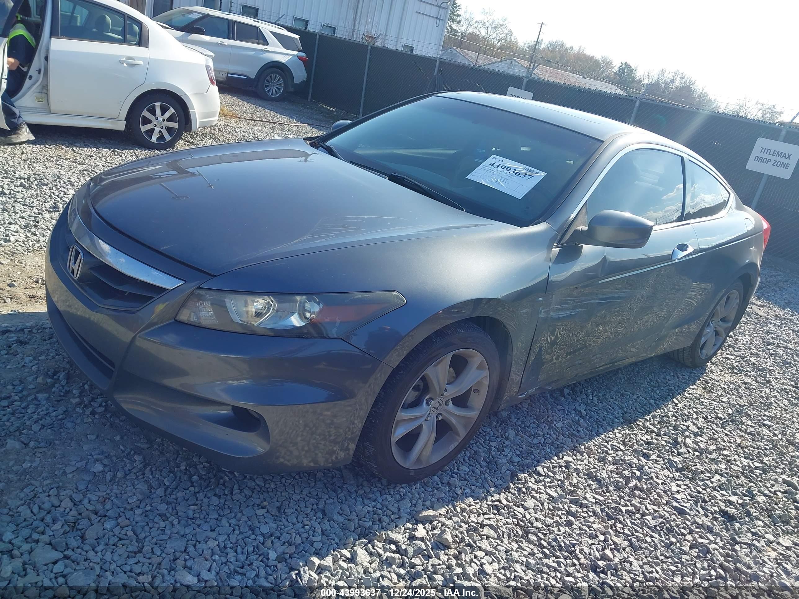 HONDA ACCORD image 2