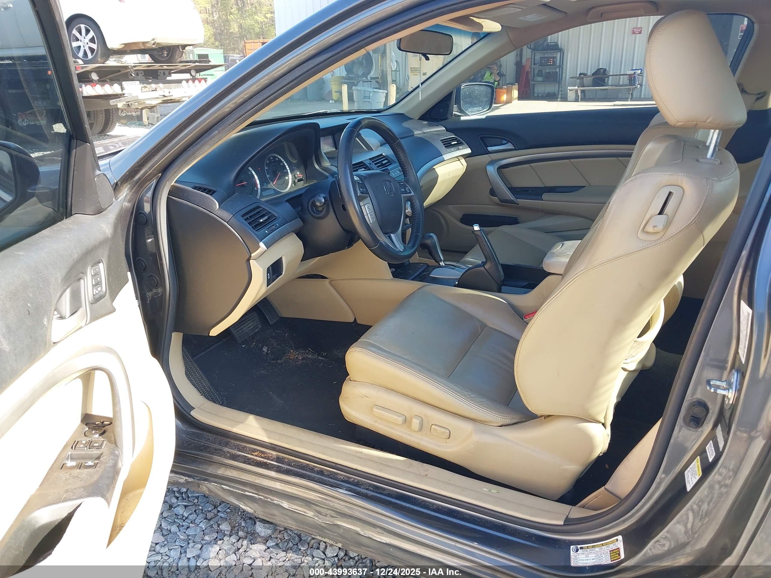 HONDA ACCORD image 5