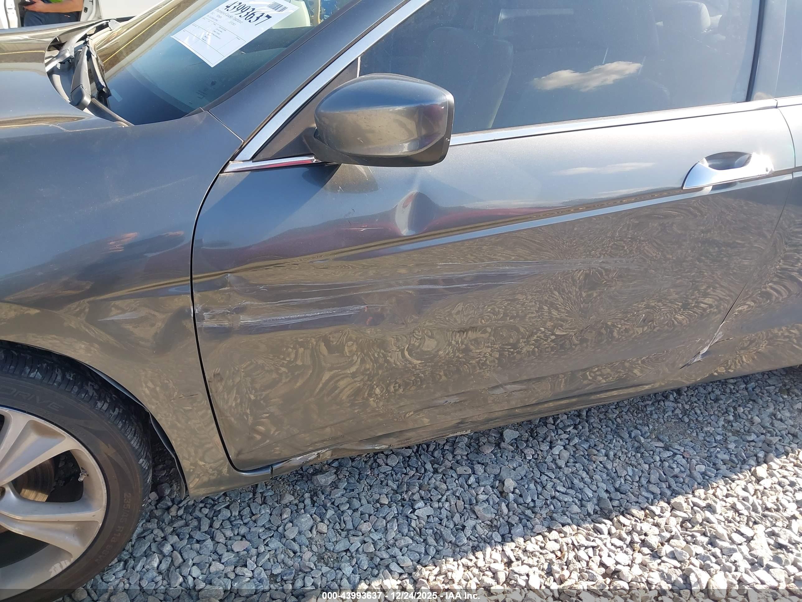 HONDA ACCORD image 6