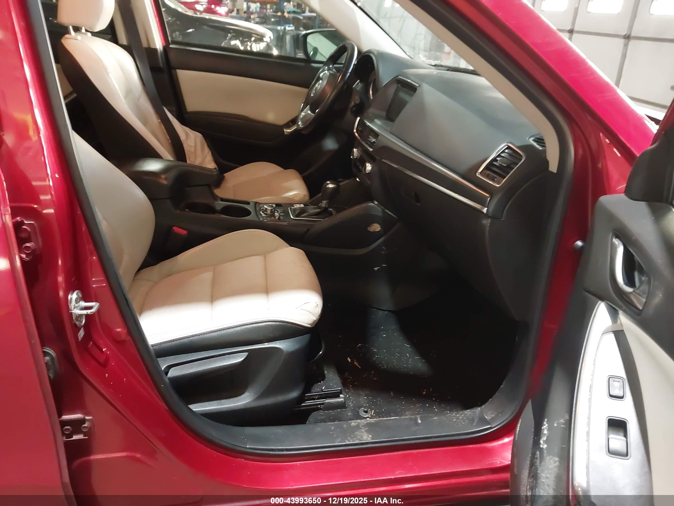 MAZDA CX-5 image 5