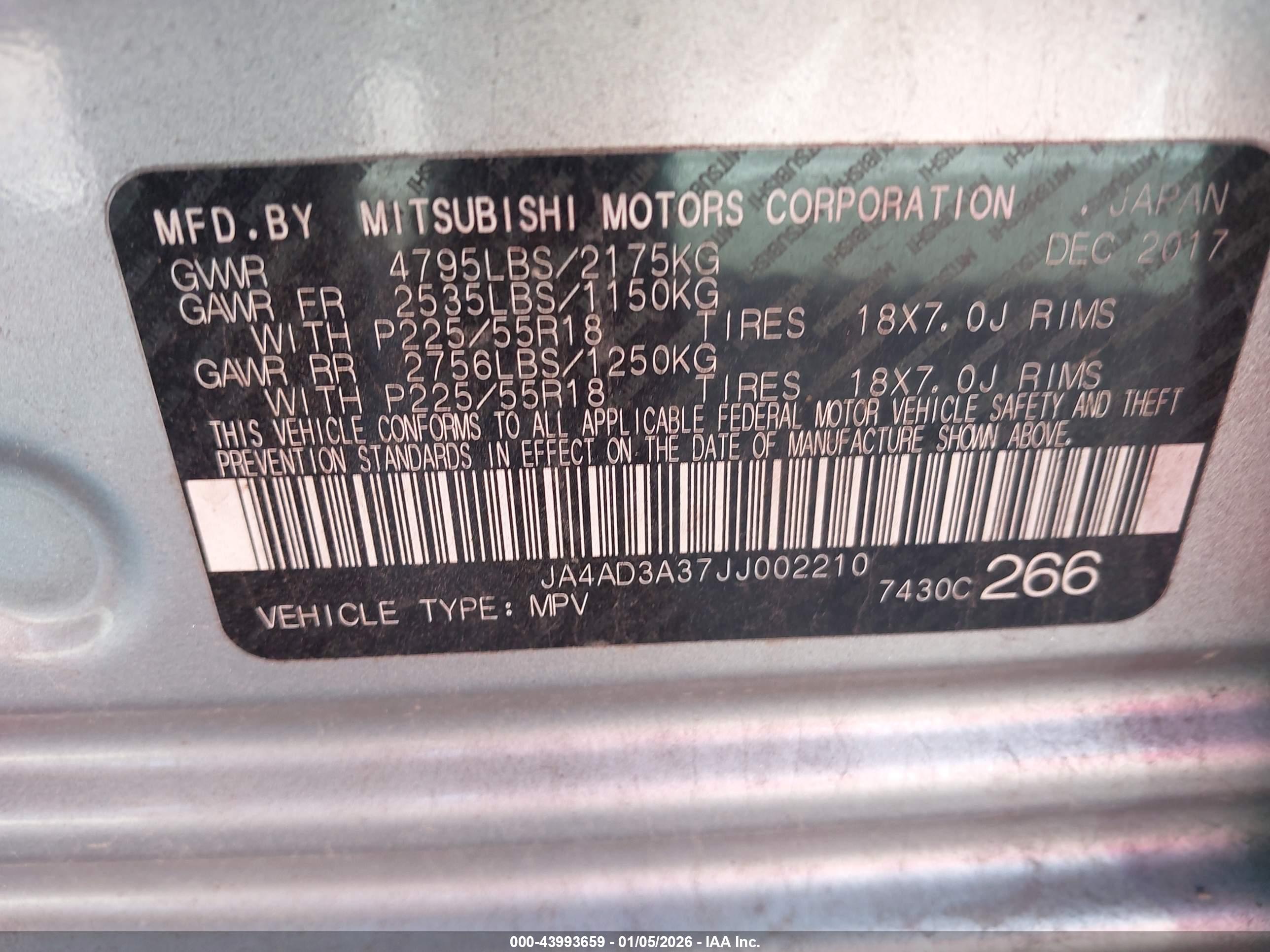 MITSUBISHI OUTLANDER image 9