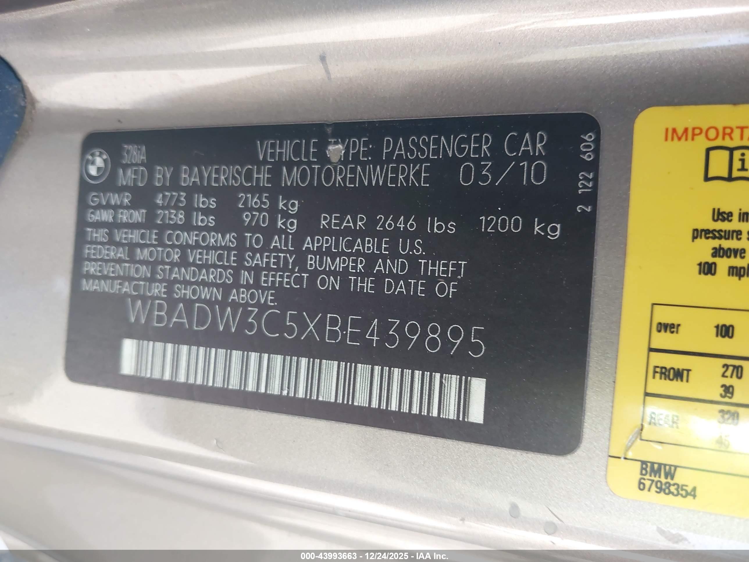 BMW 328I image 9