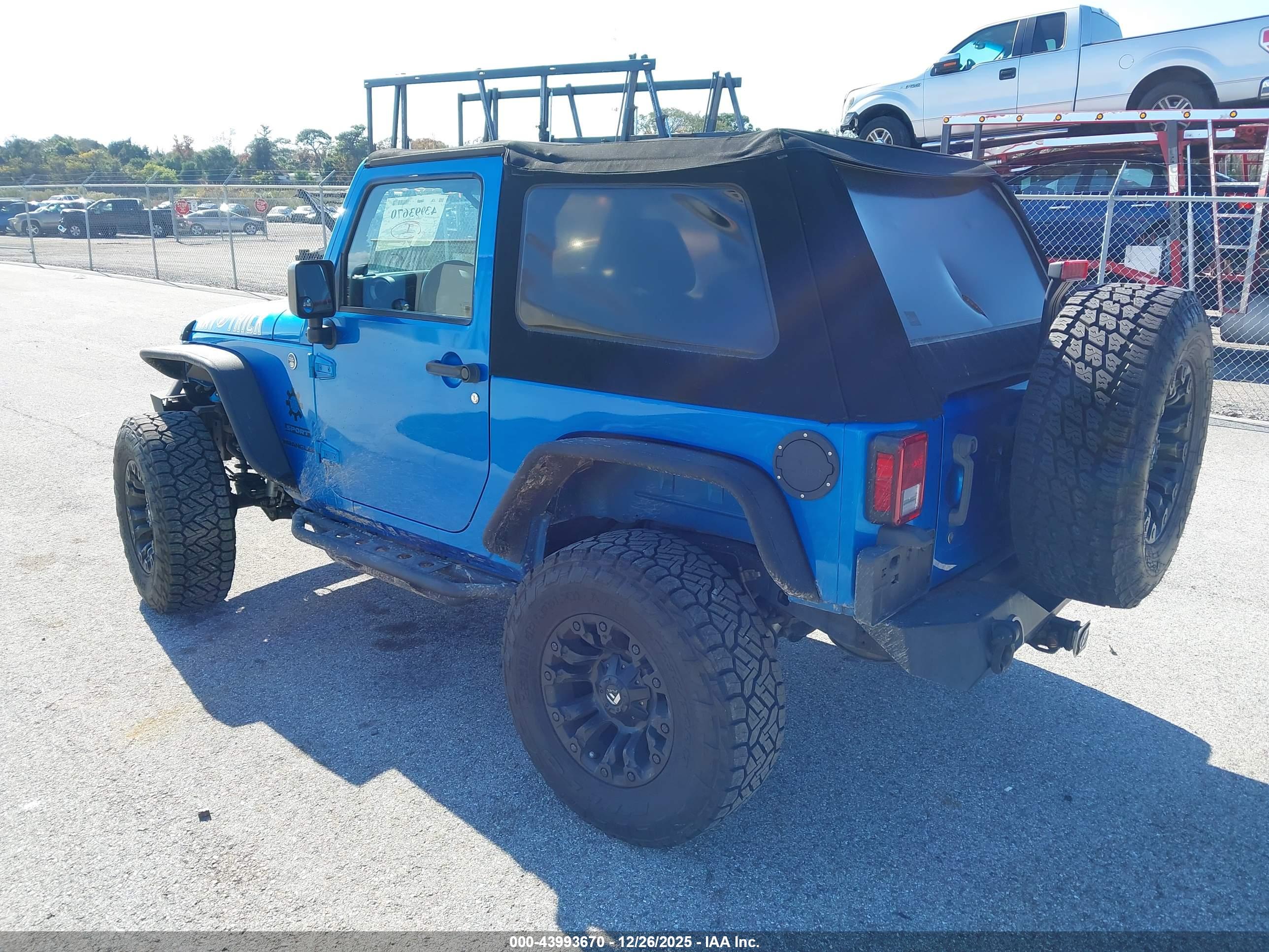 JEEP WRANGLER image 3