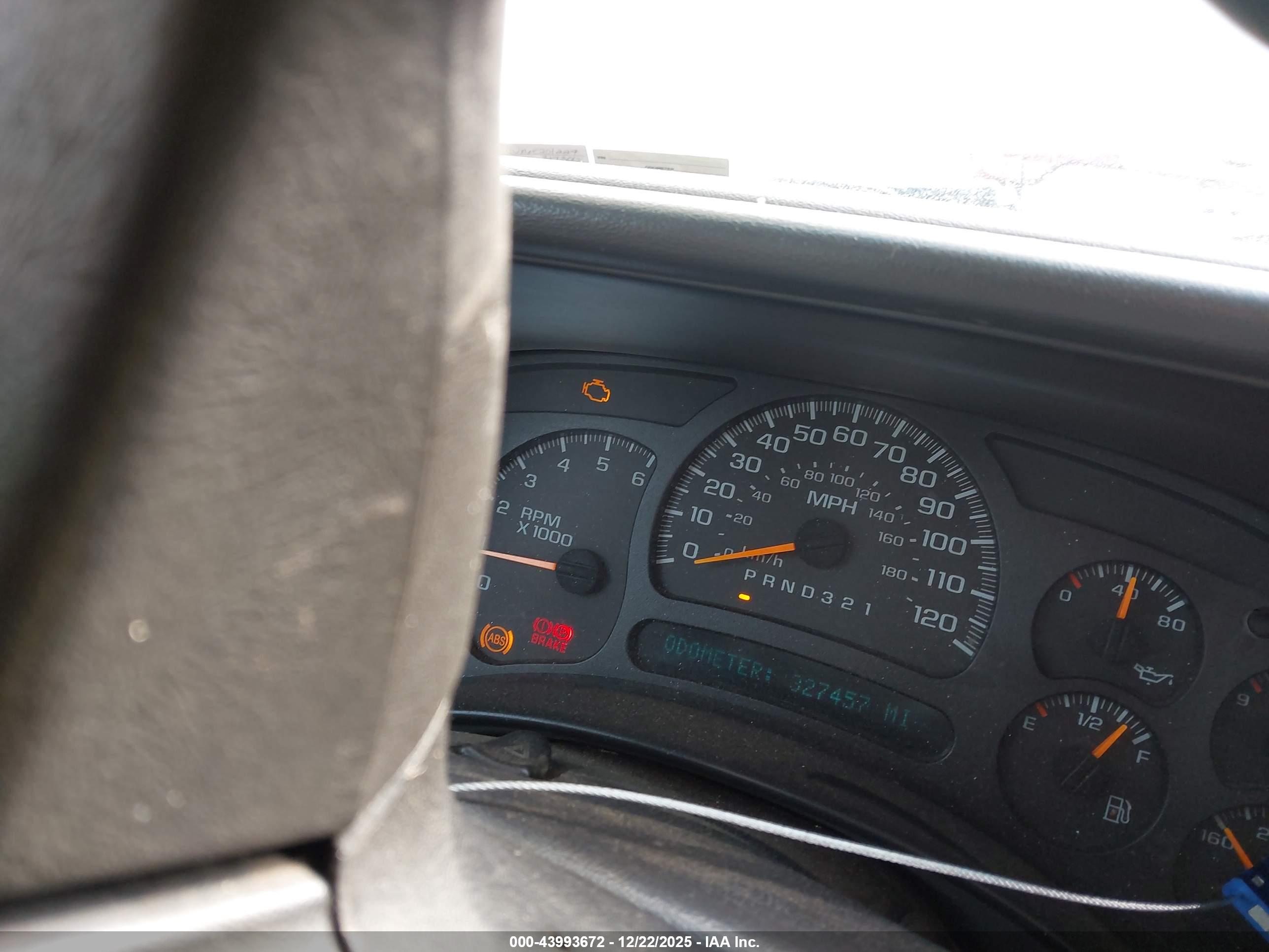 GMC SIERRA image 7