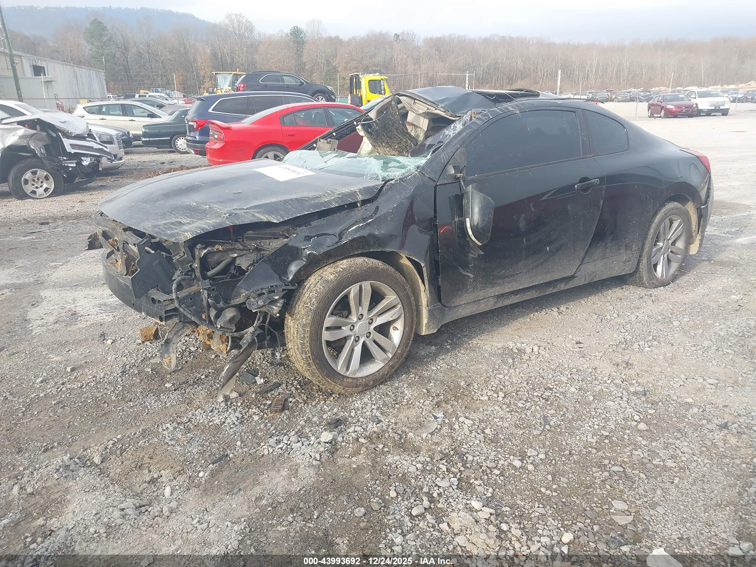 NISSAN ALTIMA image 2