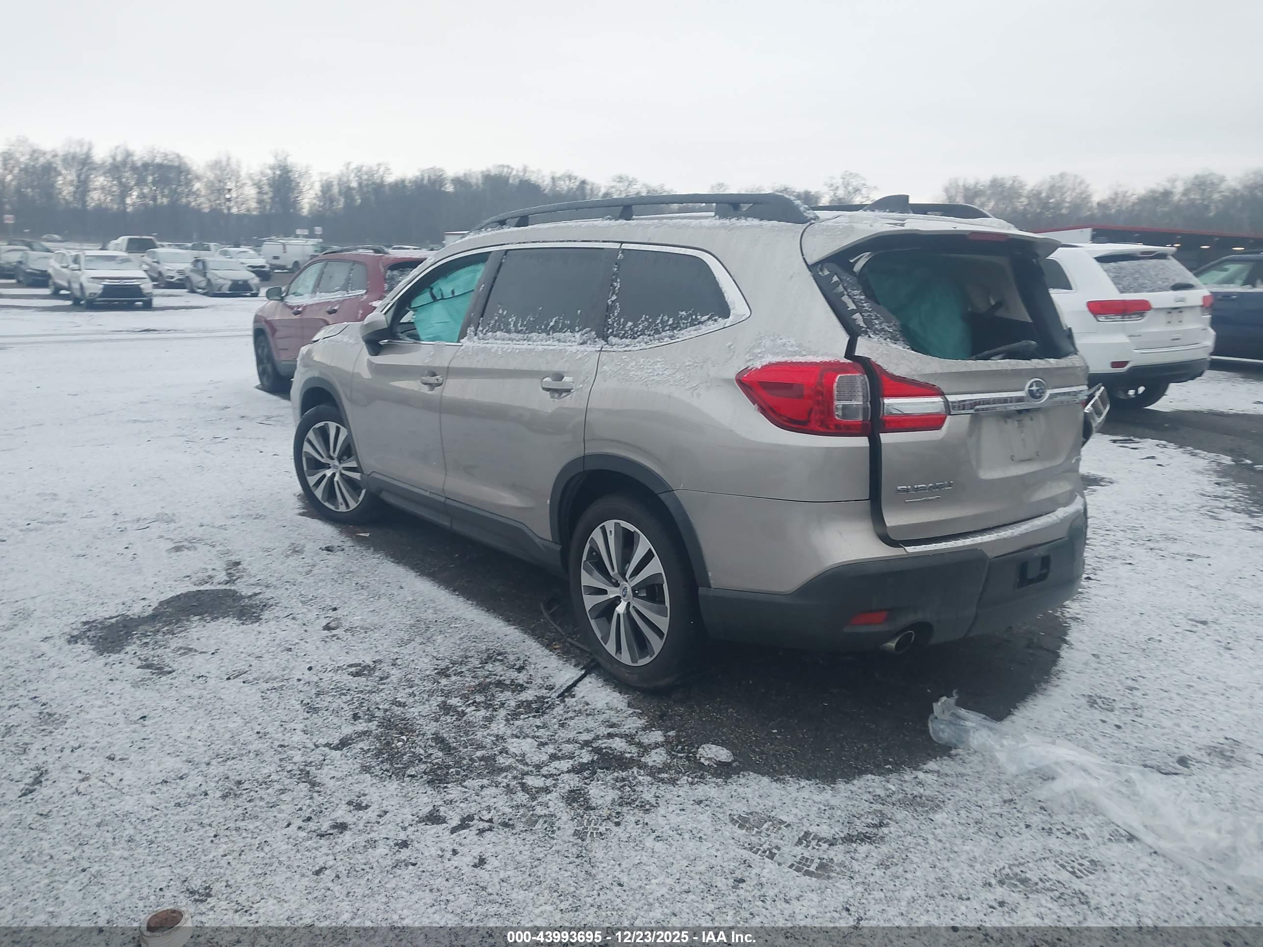 SUBARU ASCENT image 3