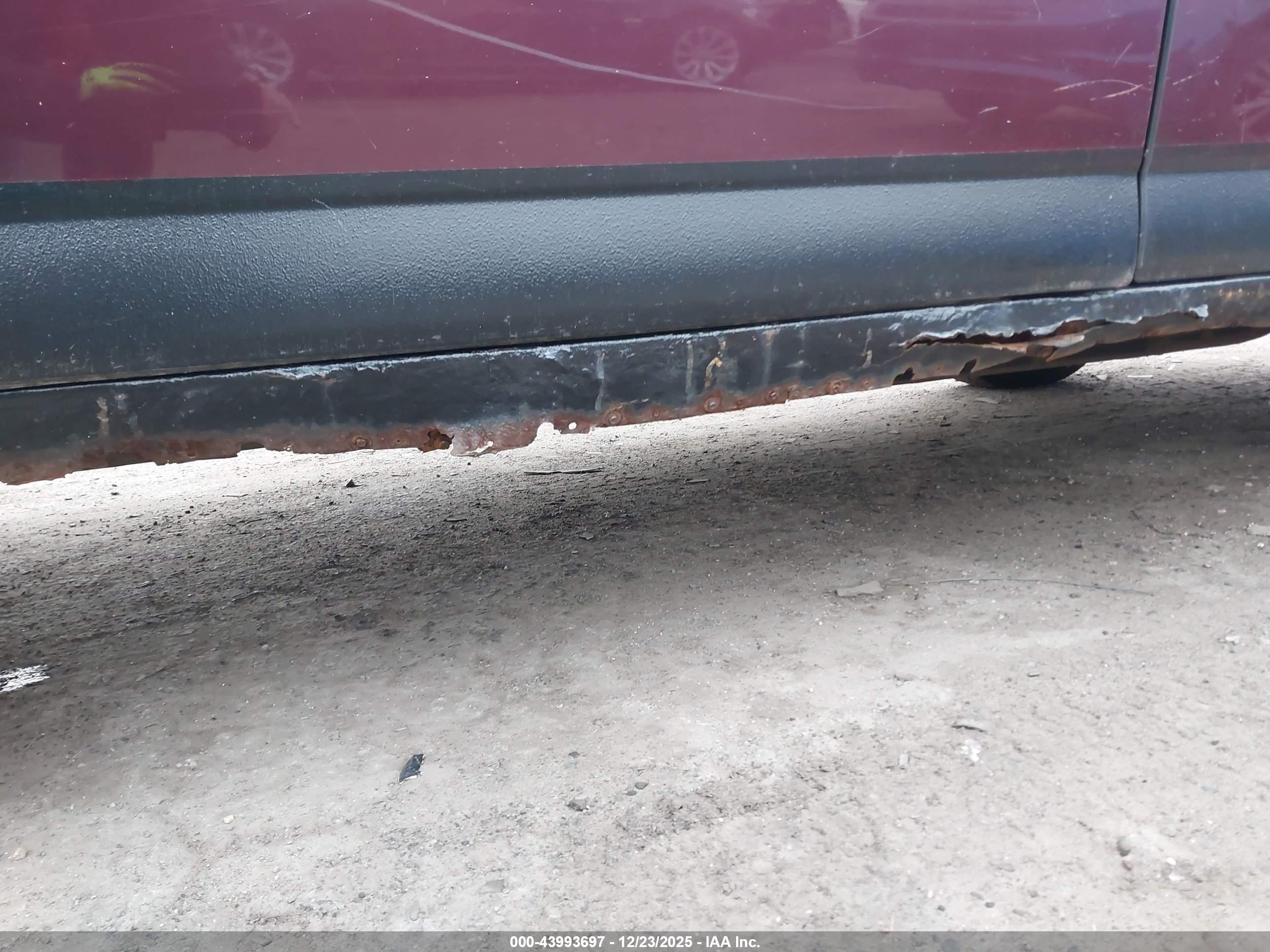CHEVROLET EXPRESS image 6