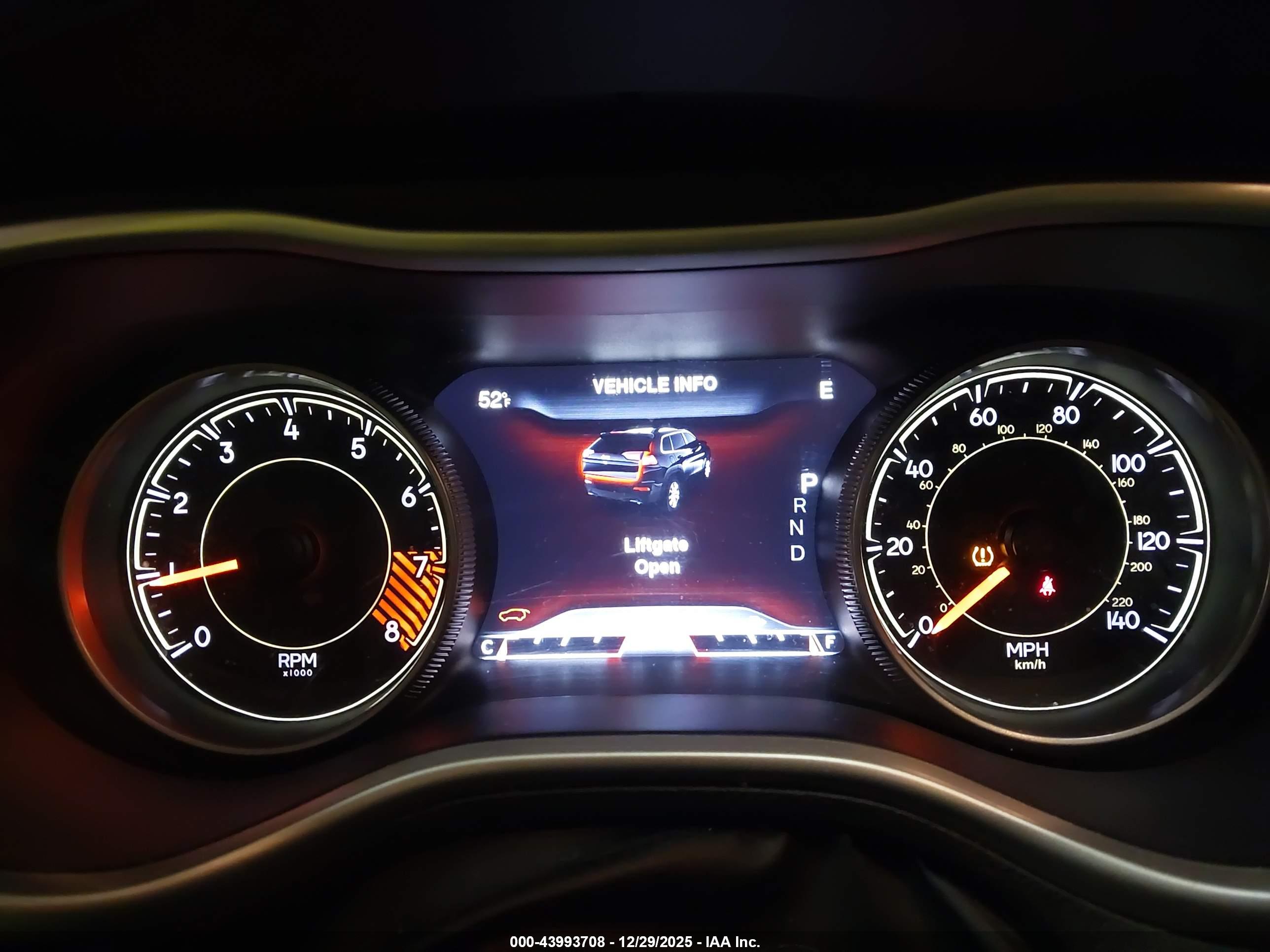 JEEP CHEROKEE image 7