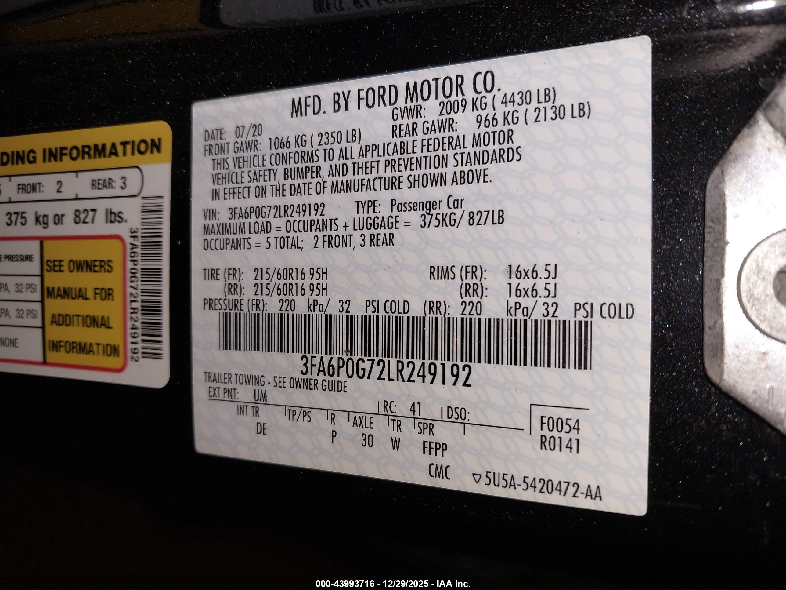 FORD FUSION image 9