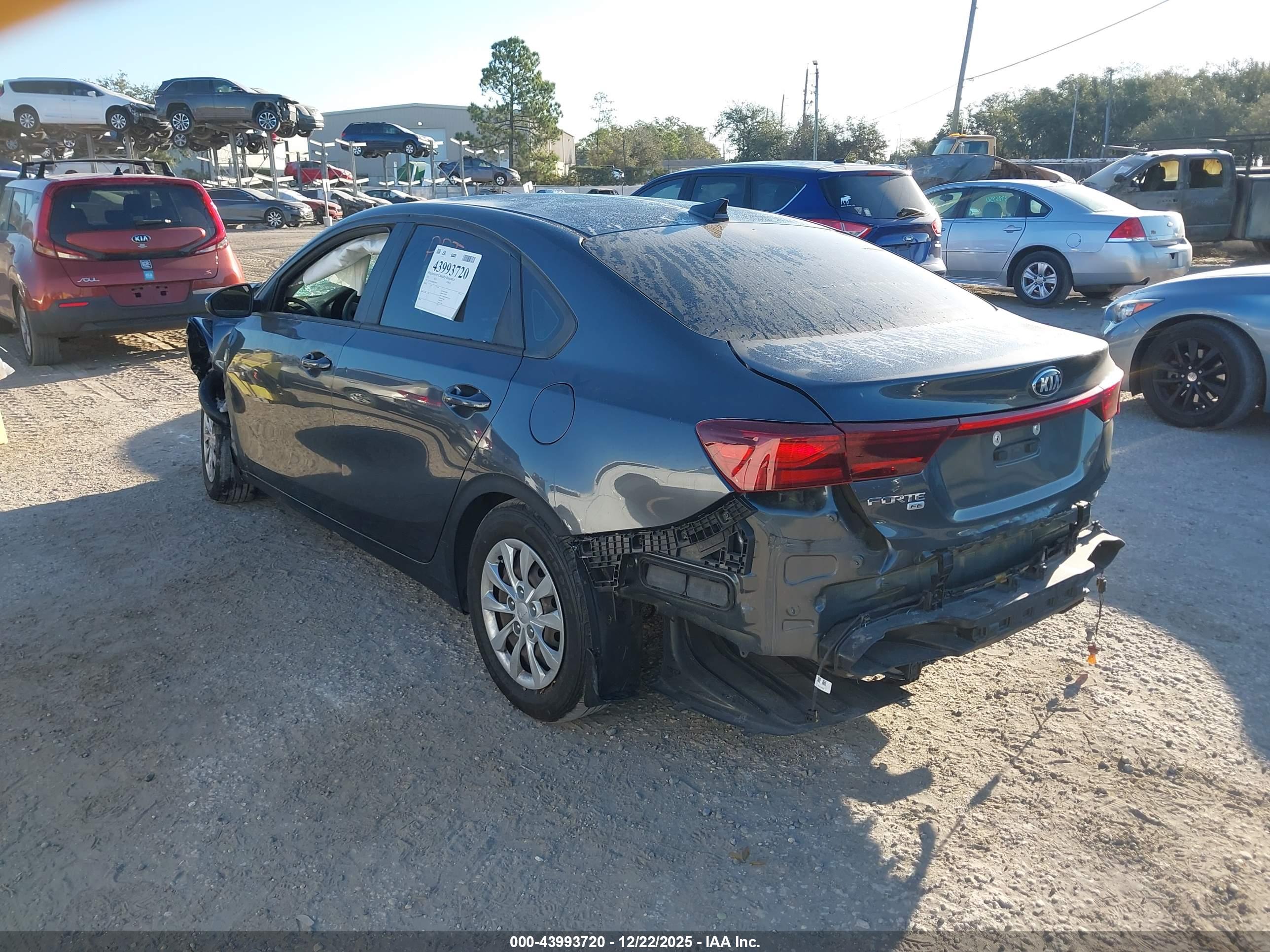 KIA FORTE image 3