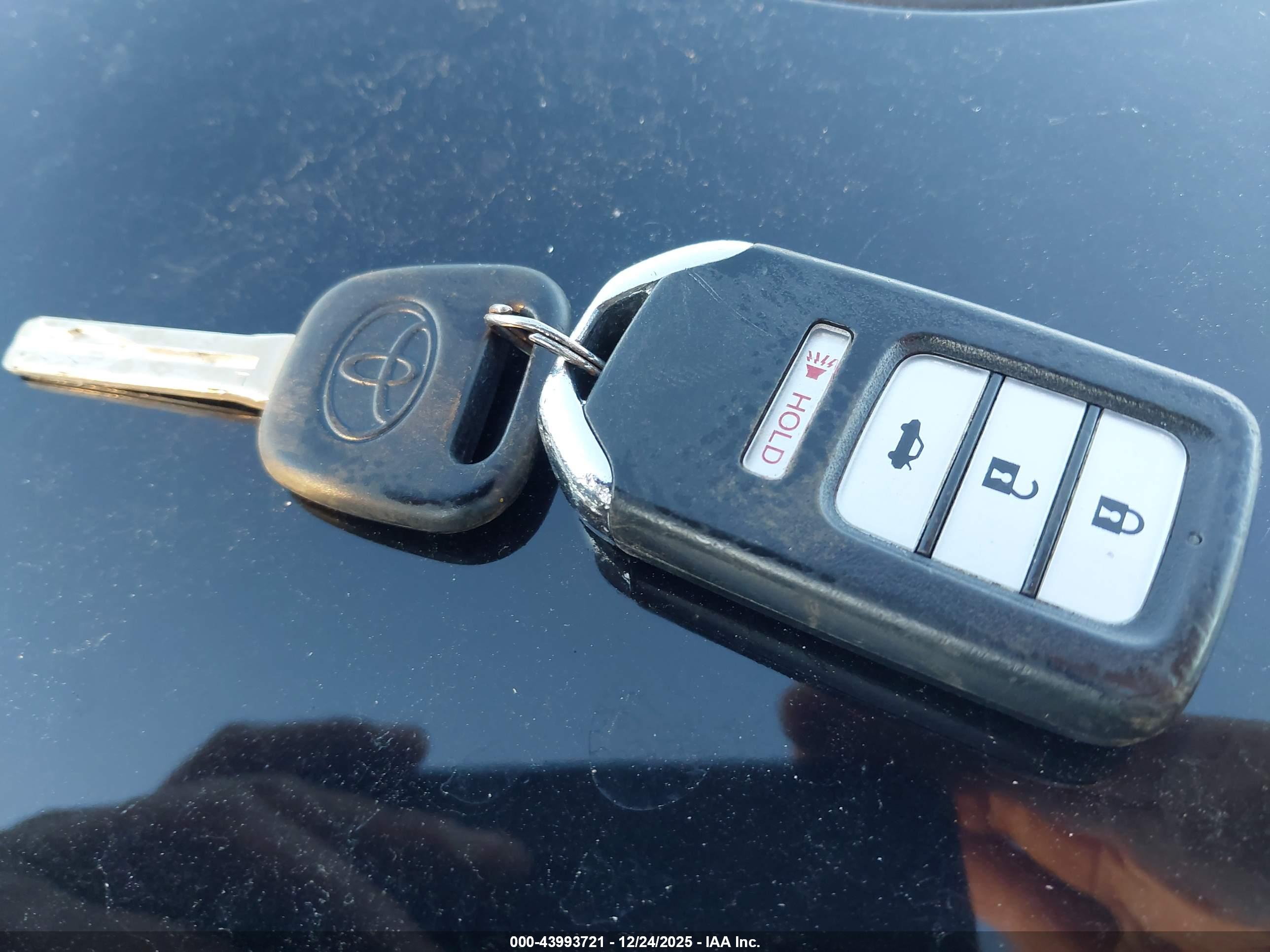 HONDA ACCORD image 11