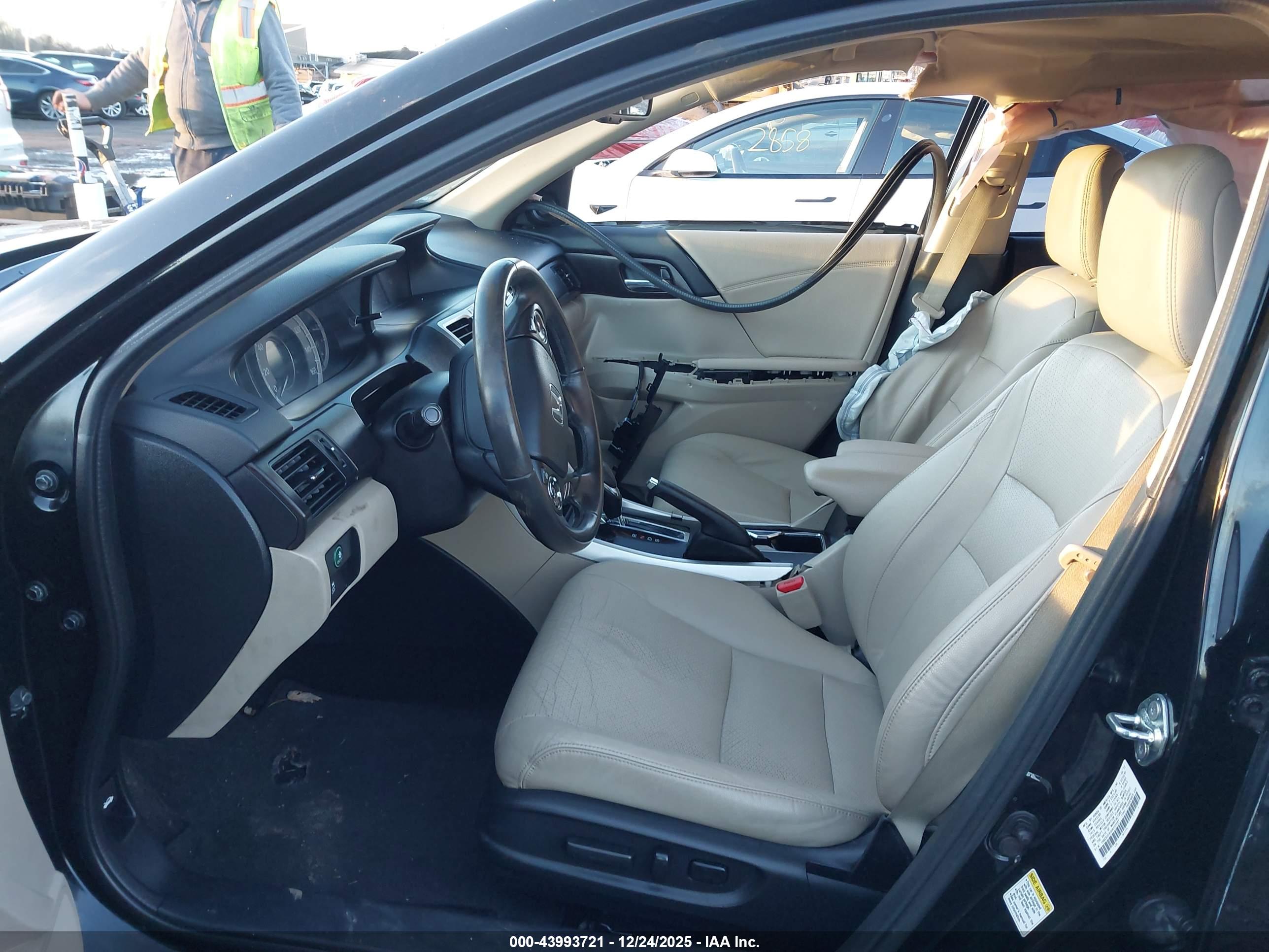 HONDA ACCORD image 5