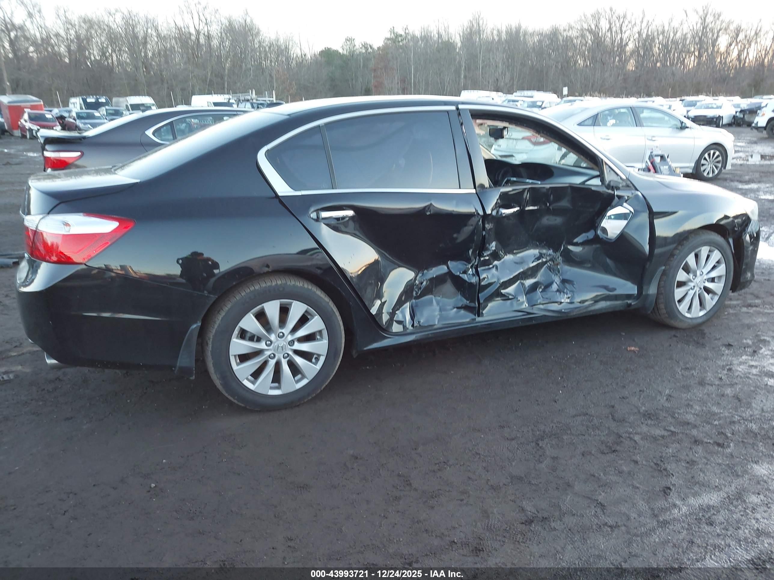 HONDA ACCORD image 6