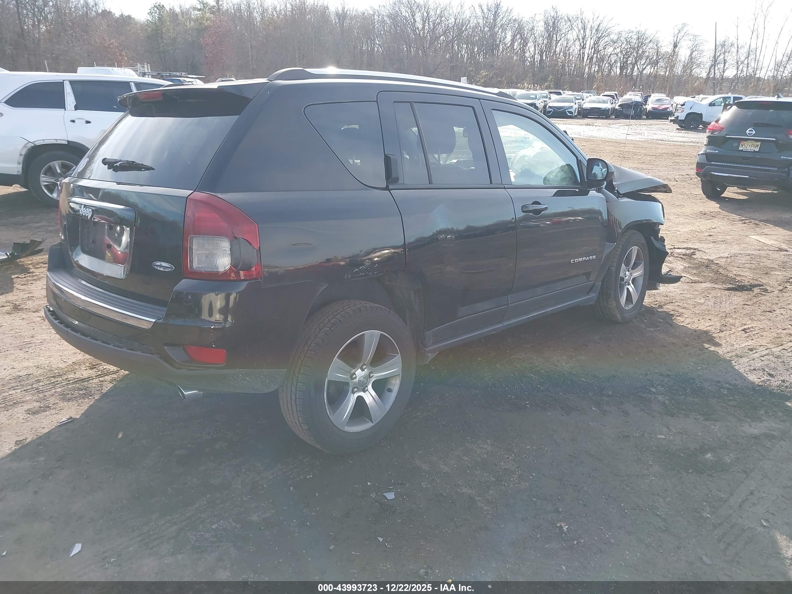 JEEP COMPASS image 4