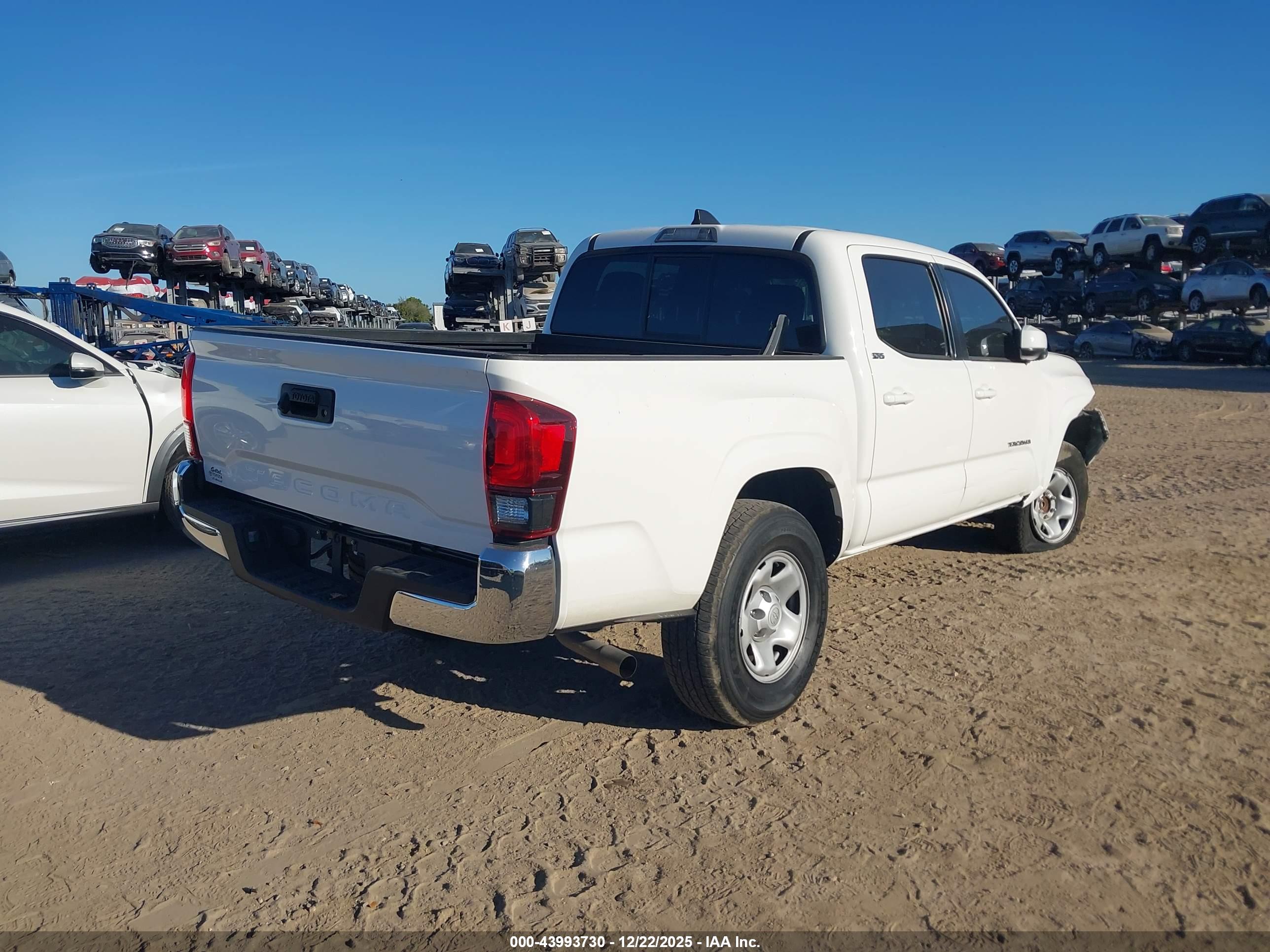 TOYOTA TACOMA image 4