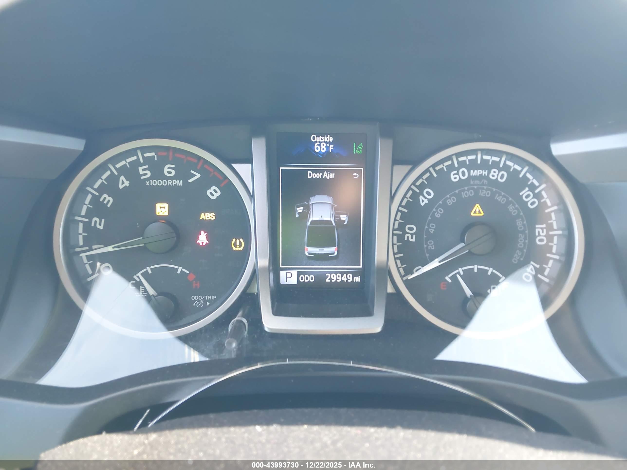 TOYOTA TACOMA image 7