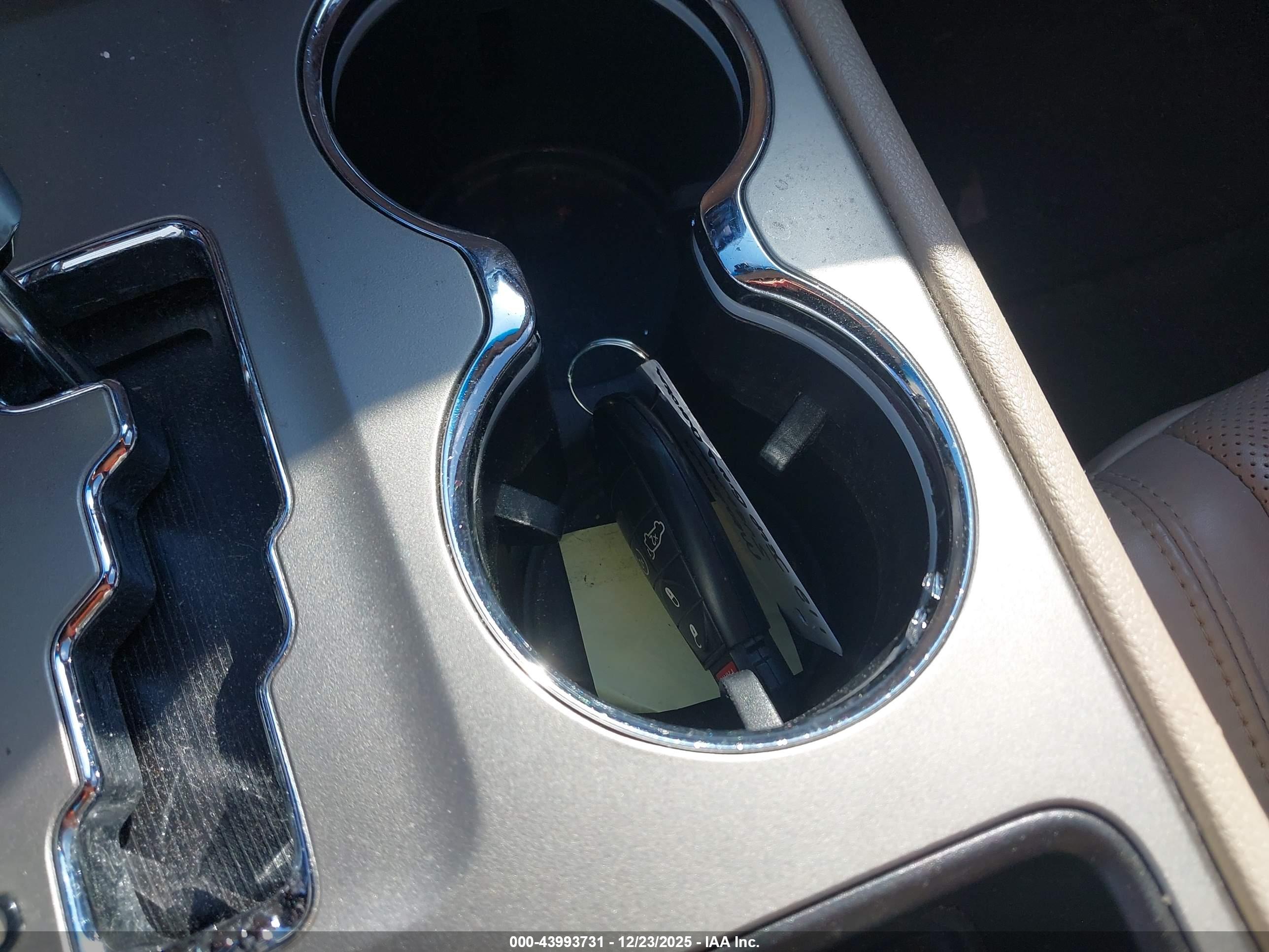 JEEP GRAND image 11