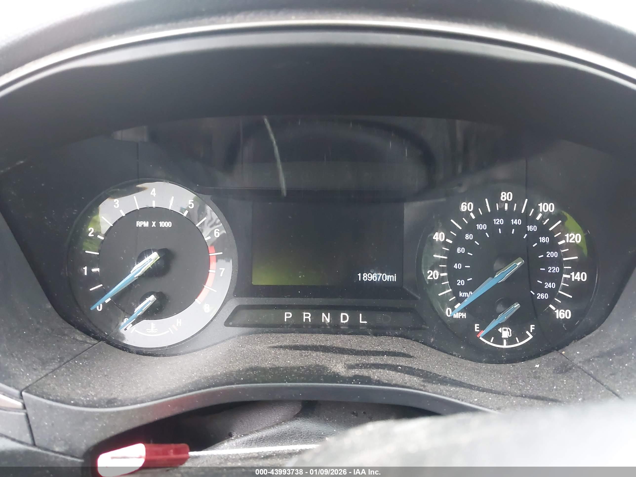 FORD FUSION image 7