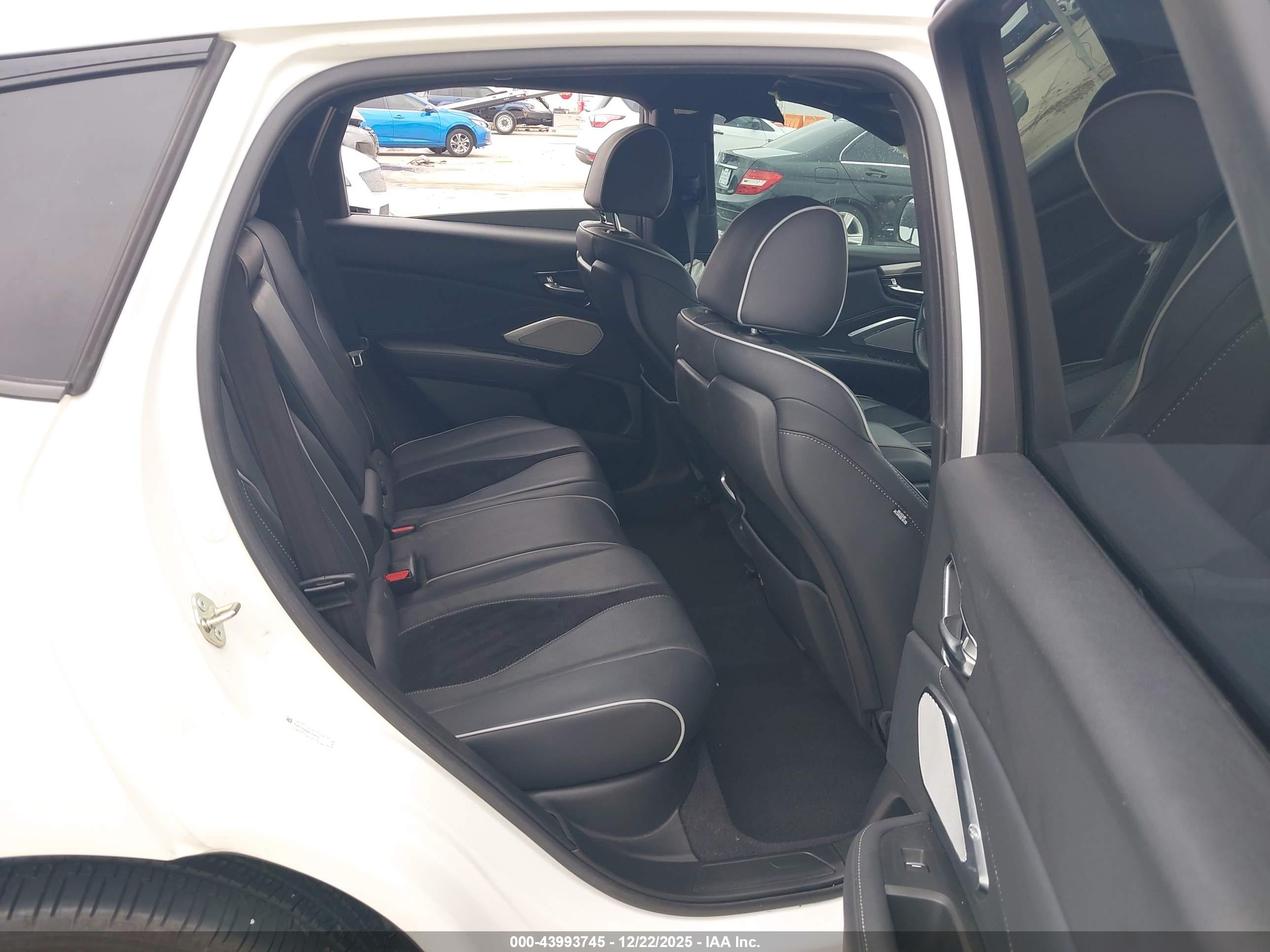 ACURA RDX image 8