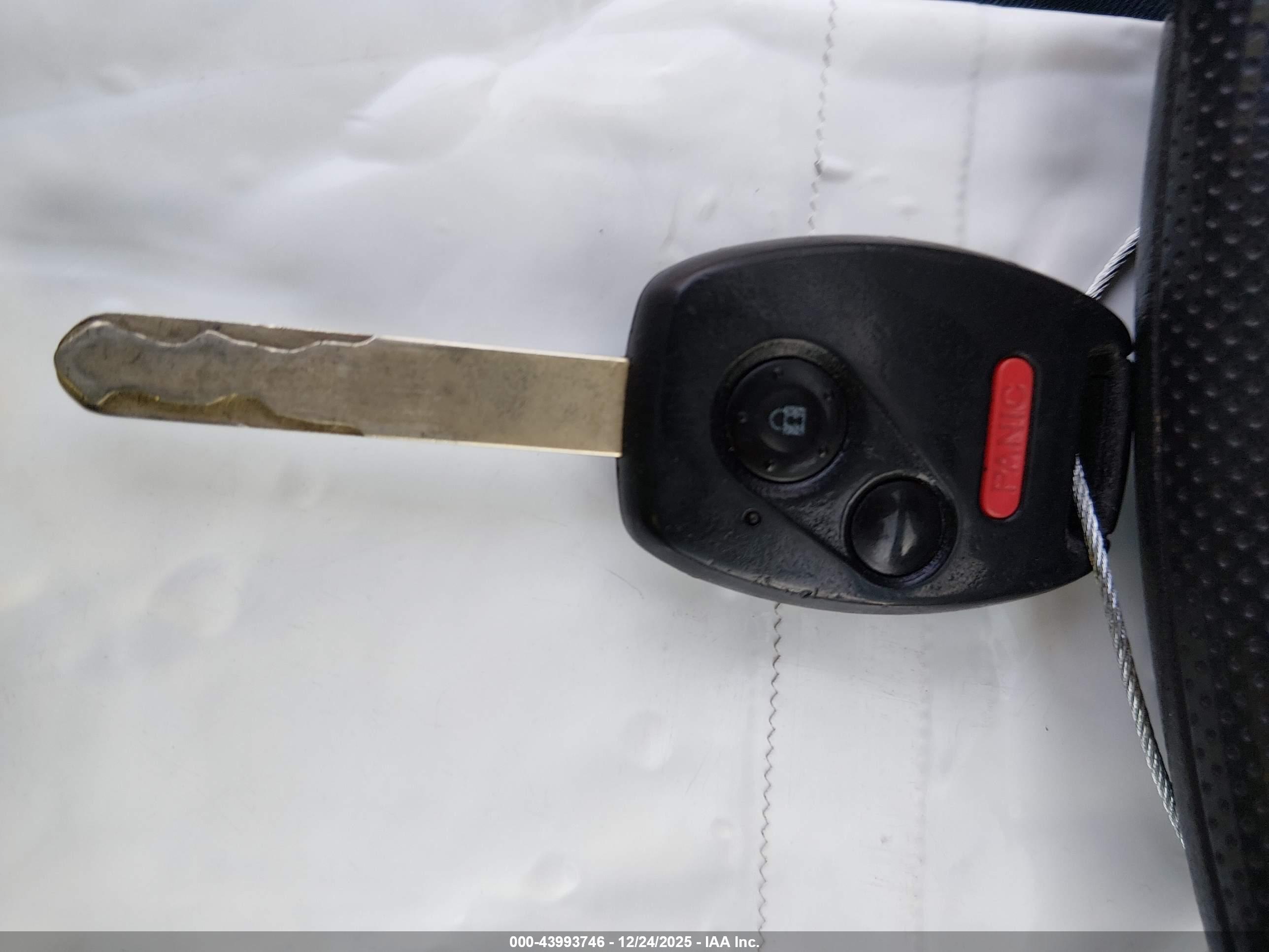 HONDA CIVIC image 11