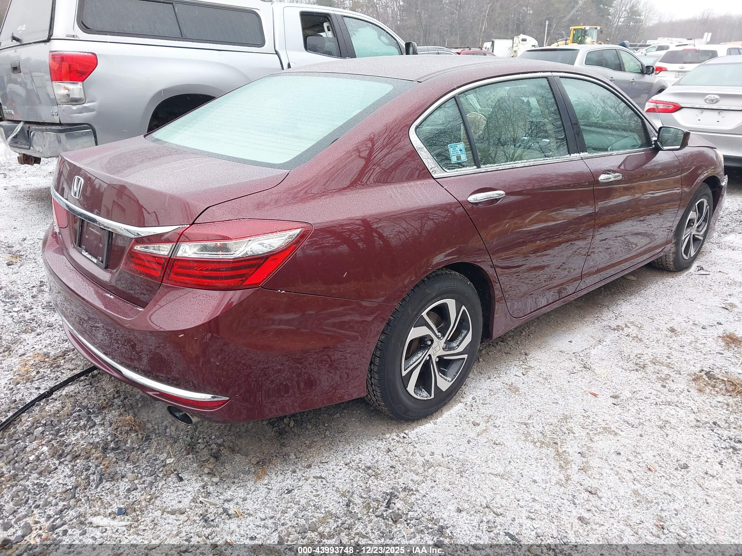 HONDA ACCORD image 4