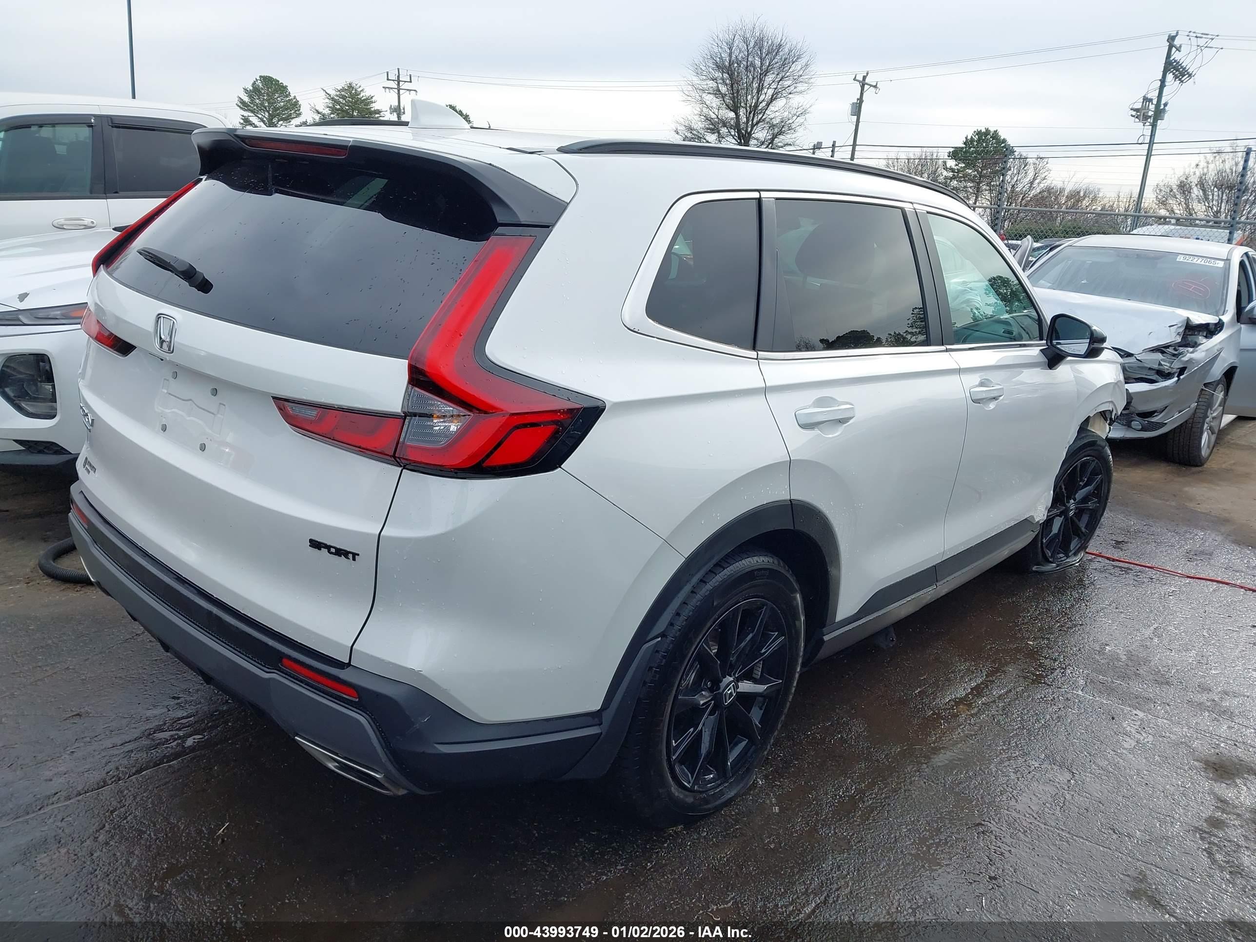 HONDA CR-V image 4