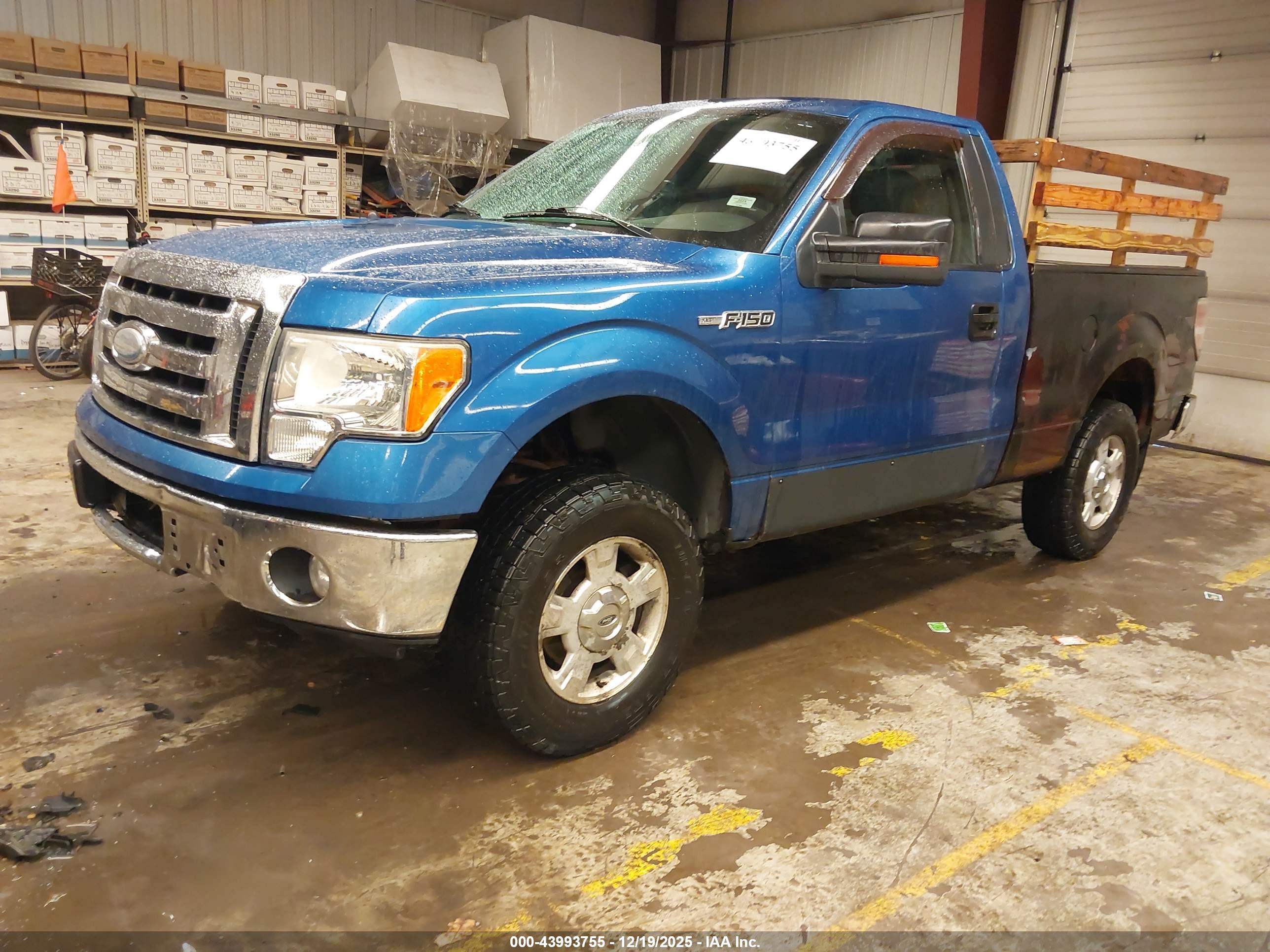 FORD F-150 image 2