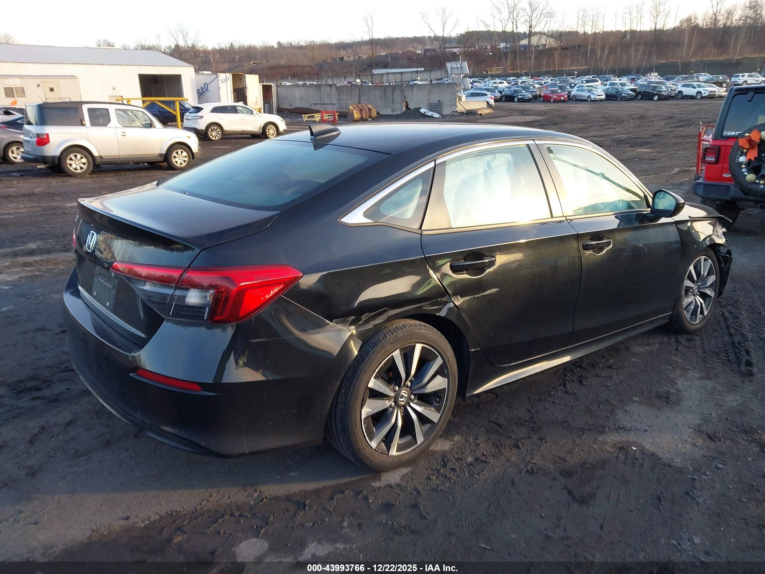 HONDA CIVIC image 4