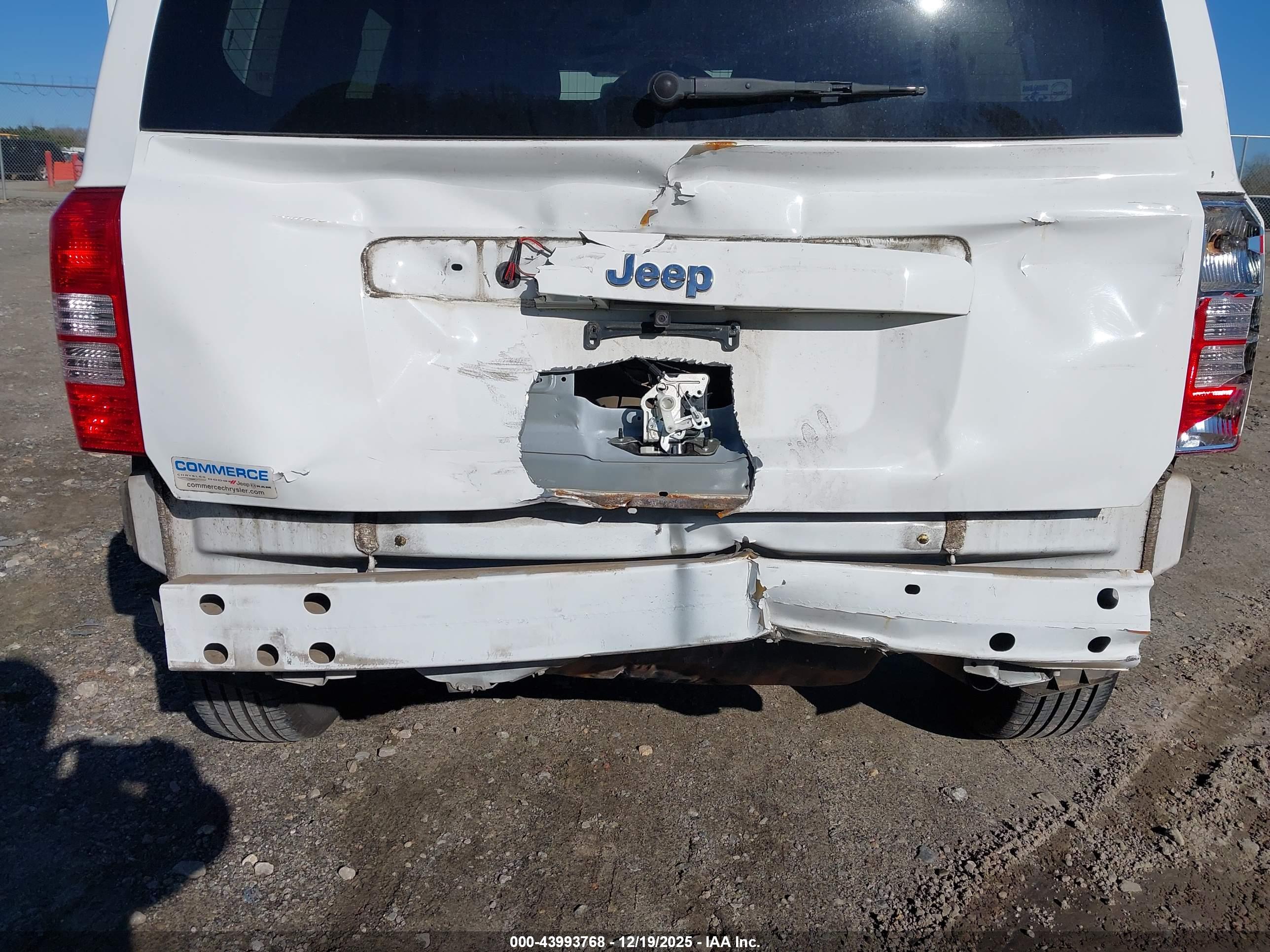 JEEP PATRIOT image 6