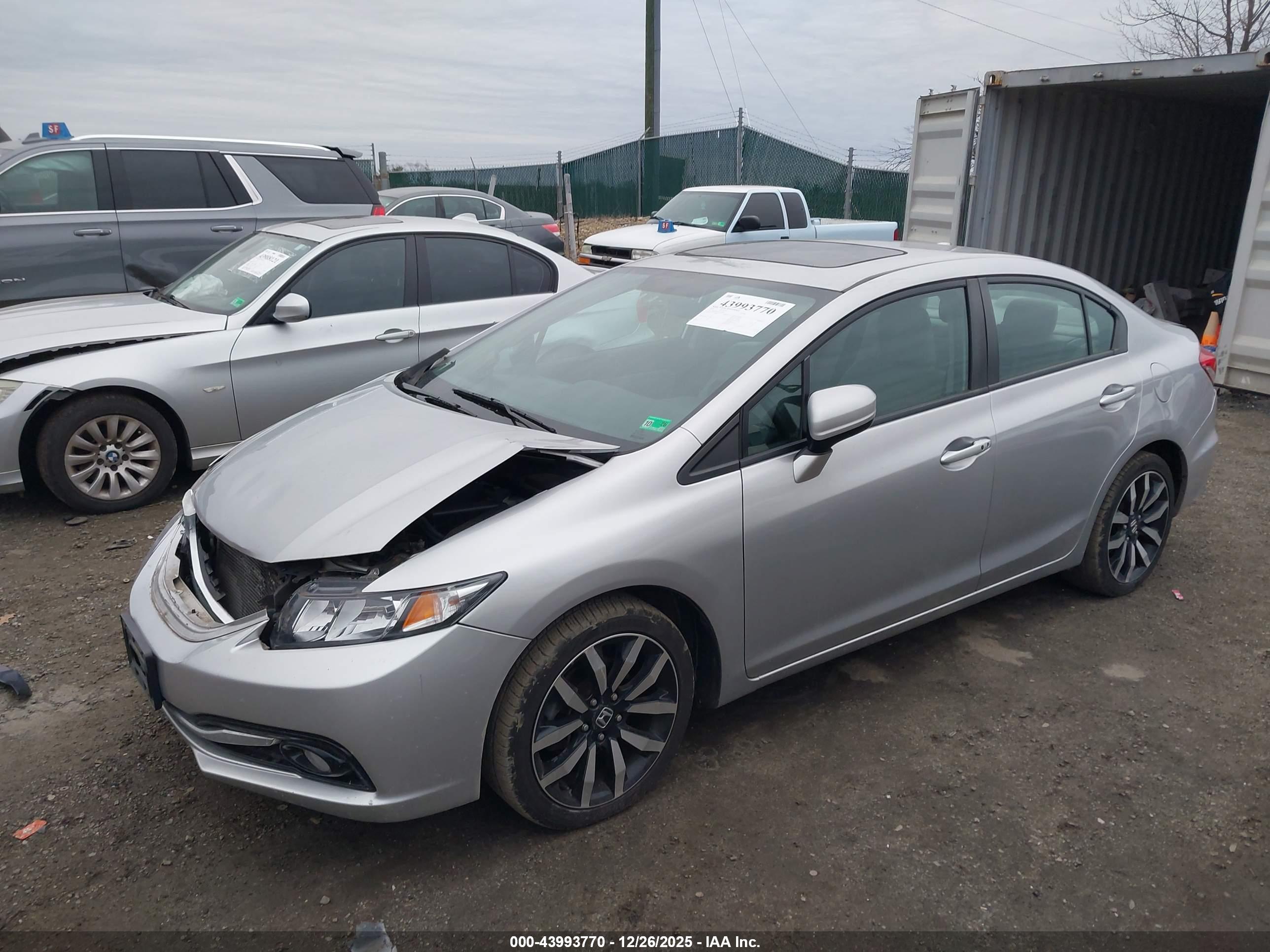 HONDA CIVIC image 2