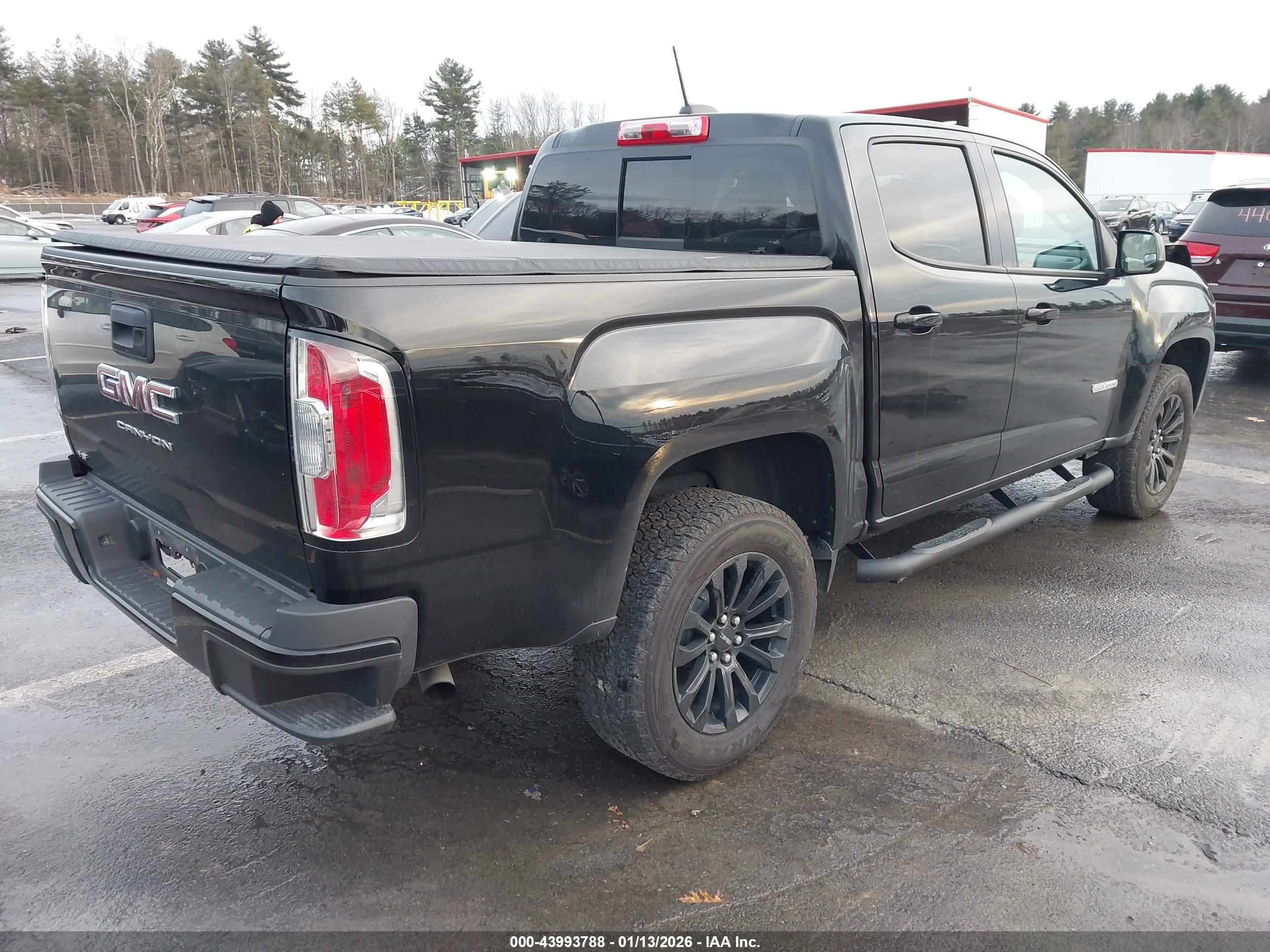 GMC CANYON image 4