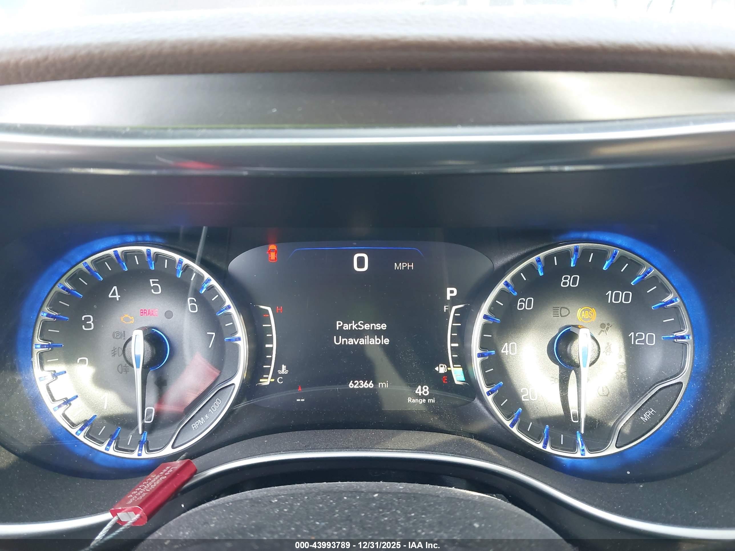 CHRYSLER PACIFICA image 7