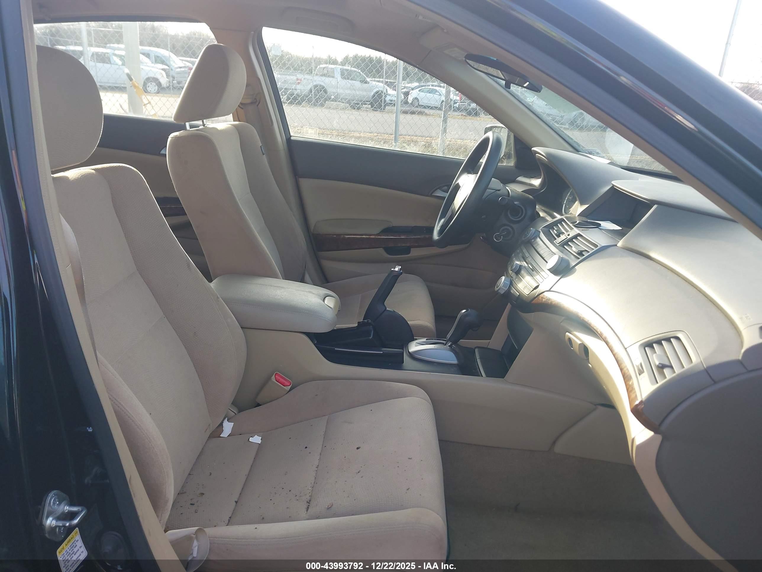 HONDA ACCORD image 5