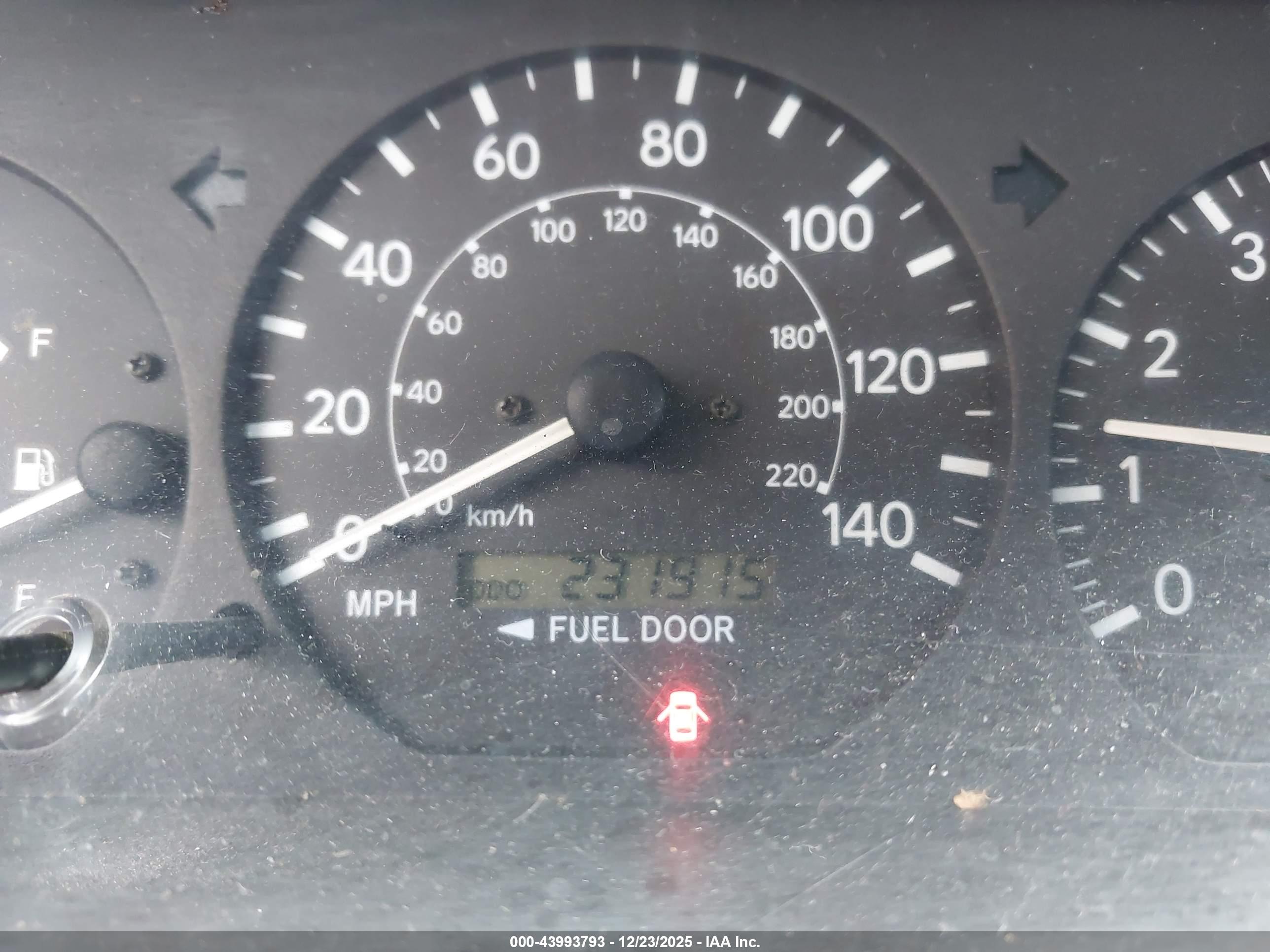 TOYOTA CAMRY image 7
