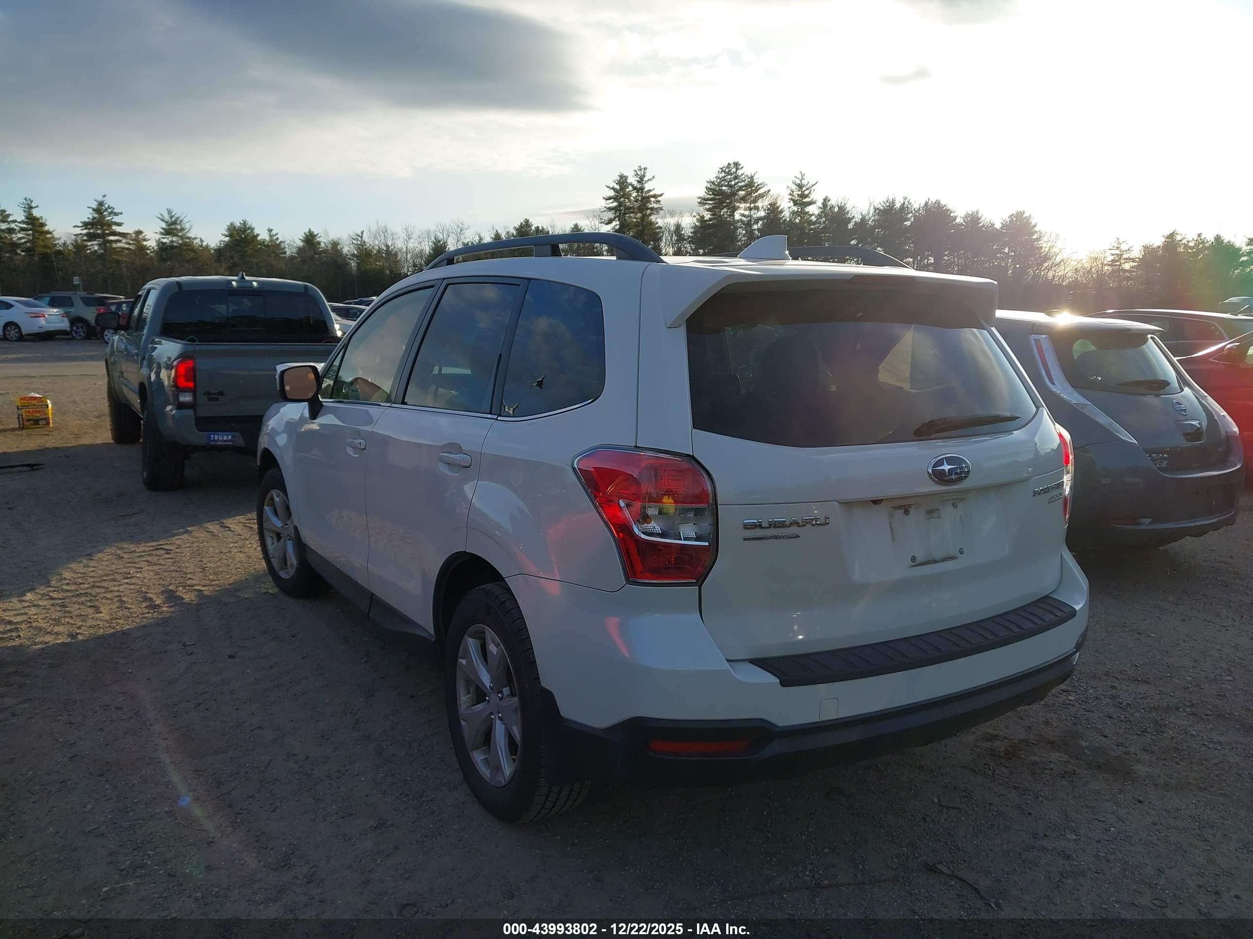SUBARU FORESTER image 3