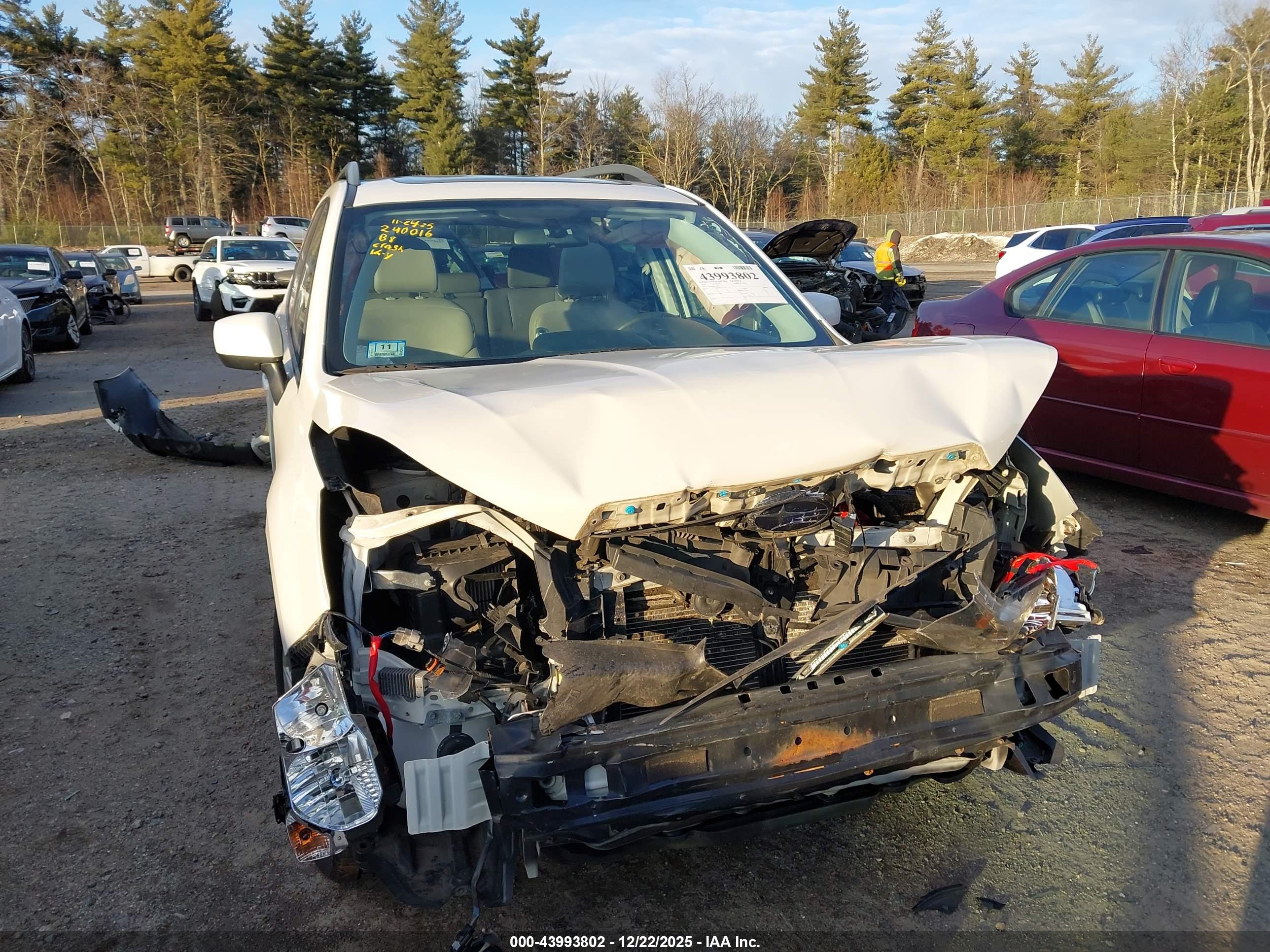 SUBARU FORESTER image 6