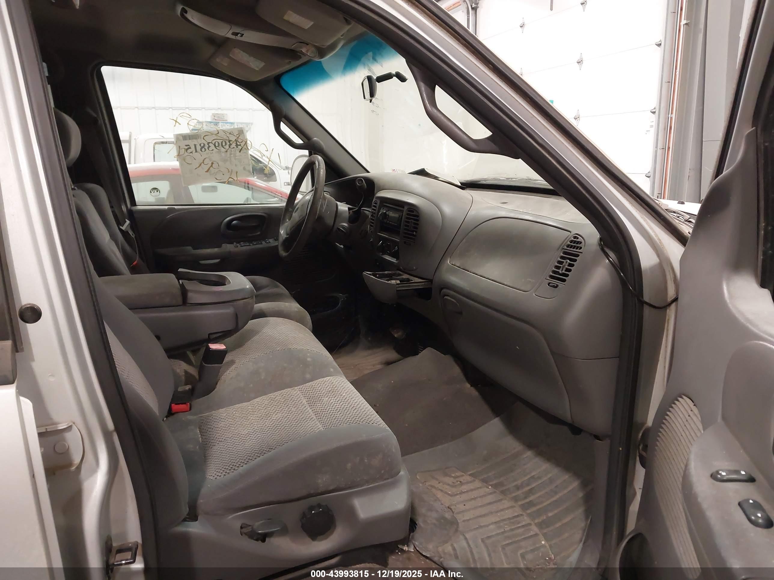 FORD F-150 image 5