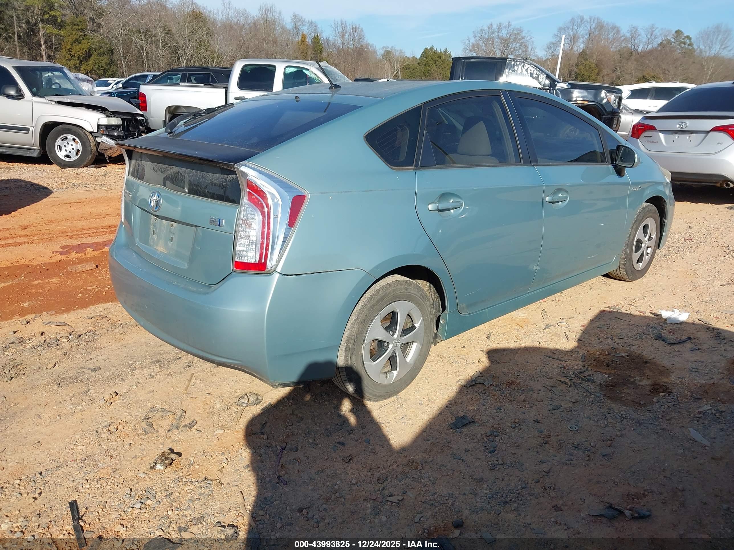 TOYOTA PRIUS image 4