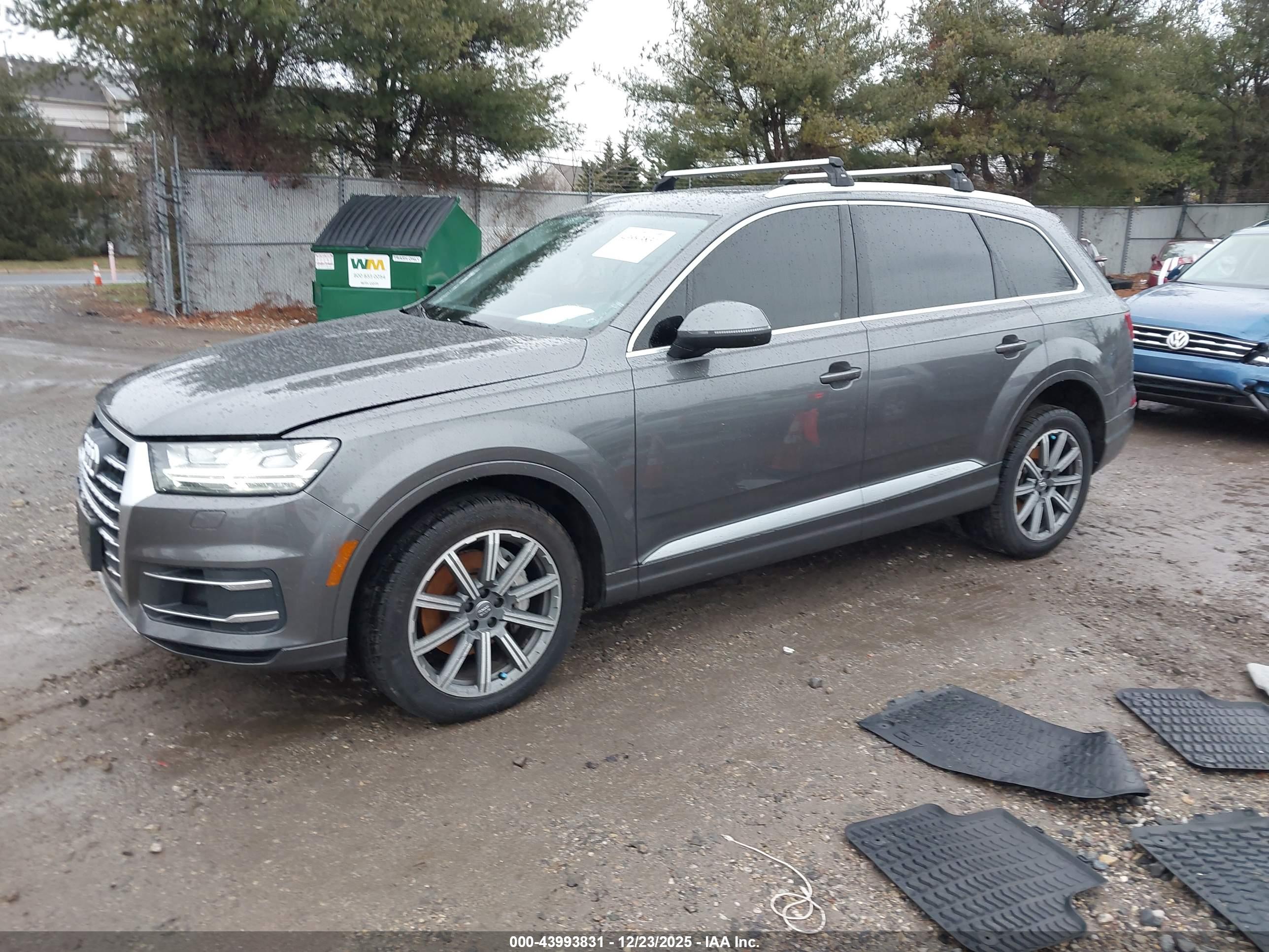 AUDI Q7 image 2