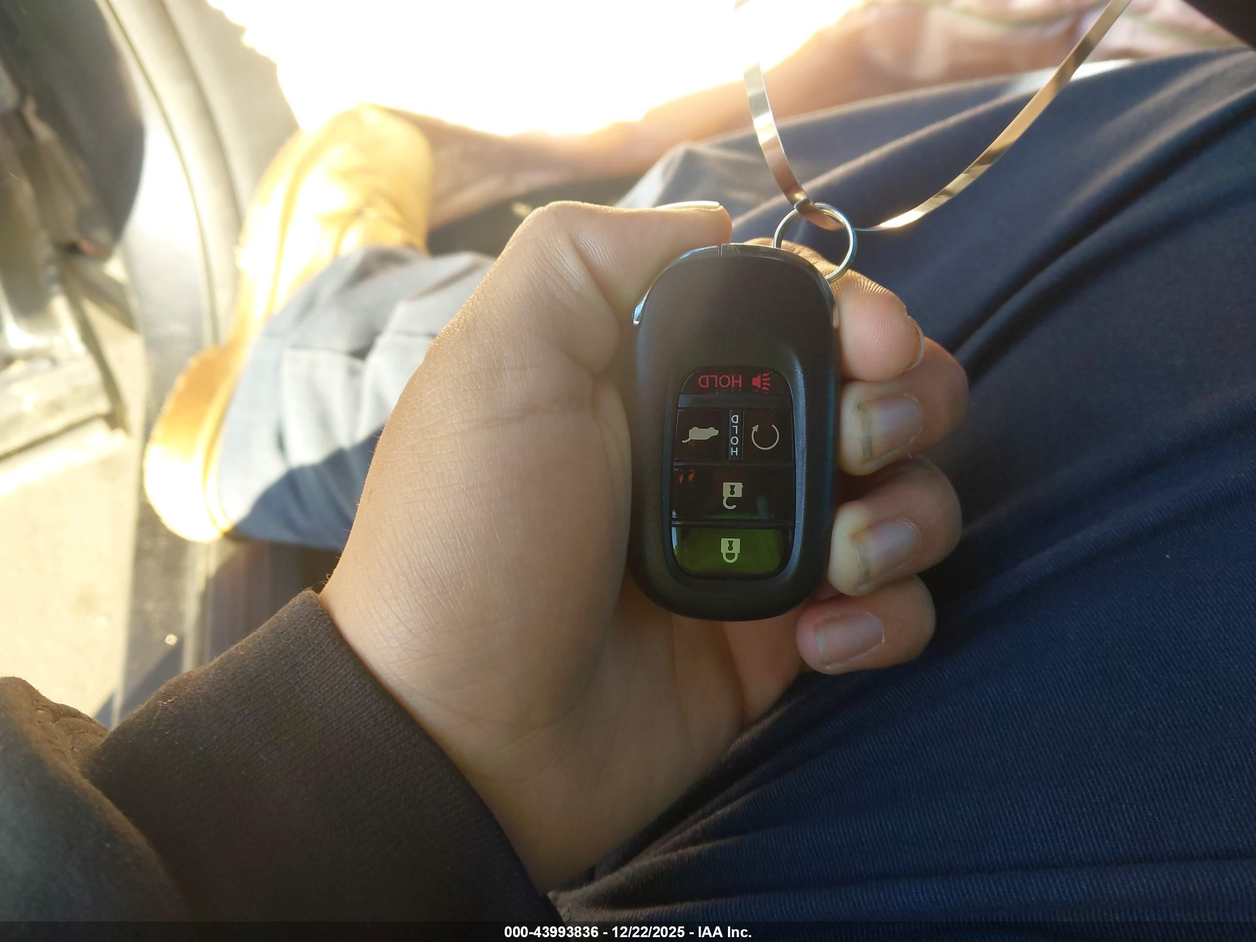 HONDA CR-V image 11