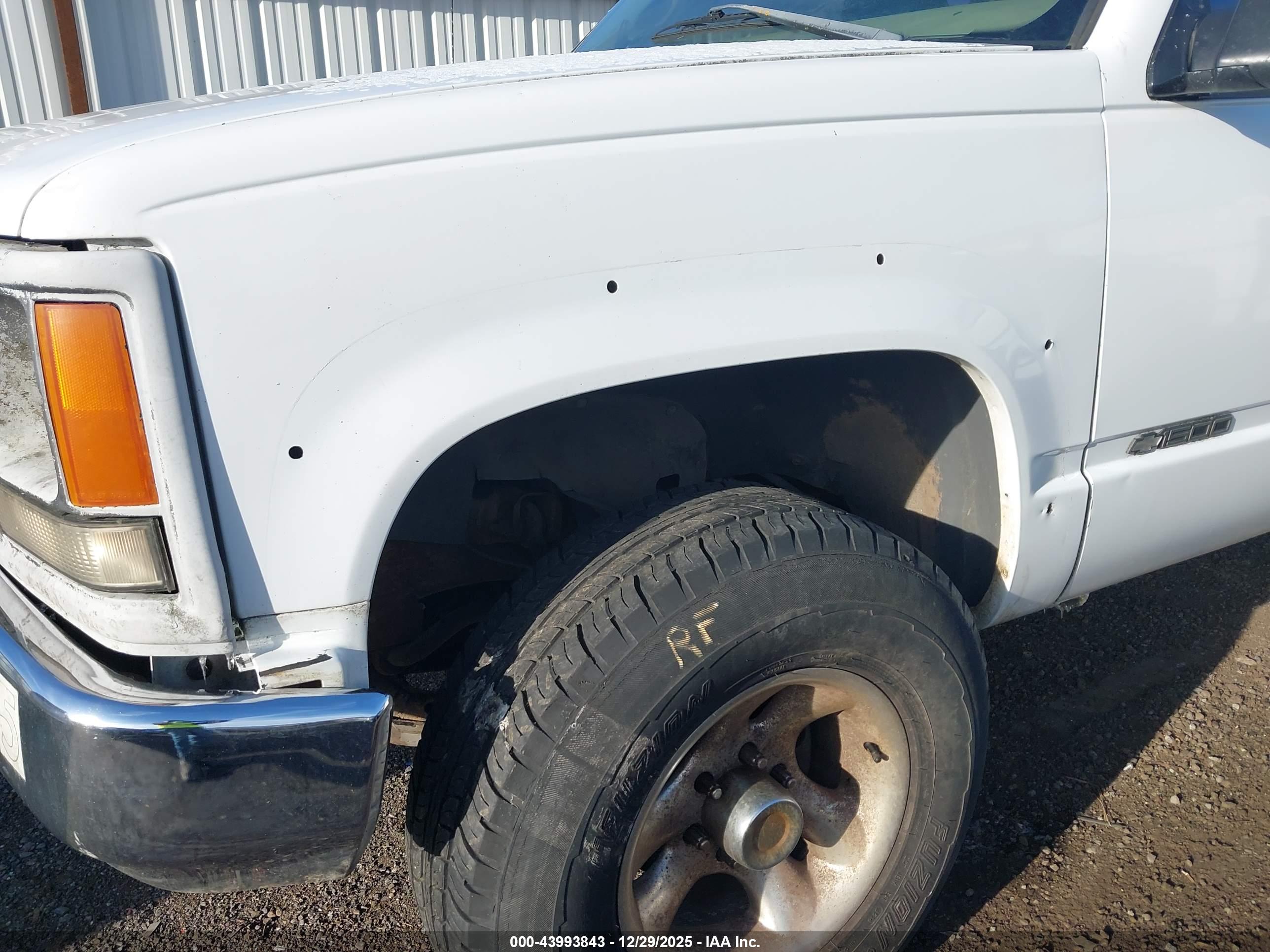 CHEVROLET C/K image 6