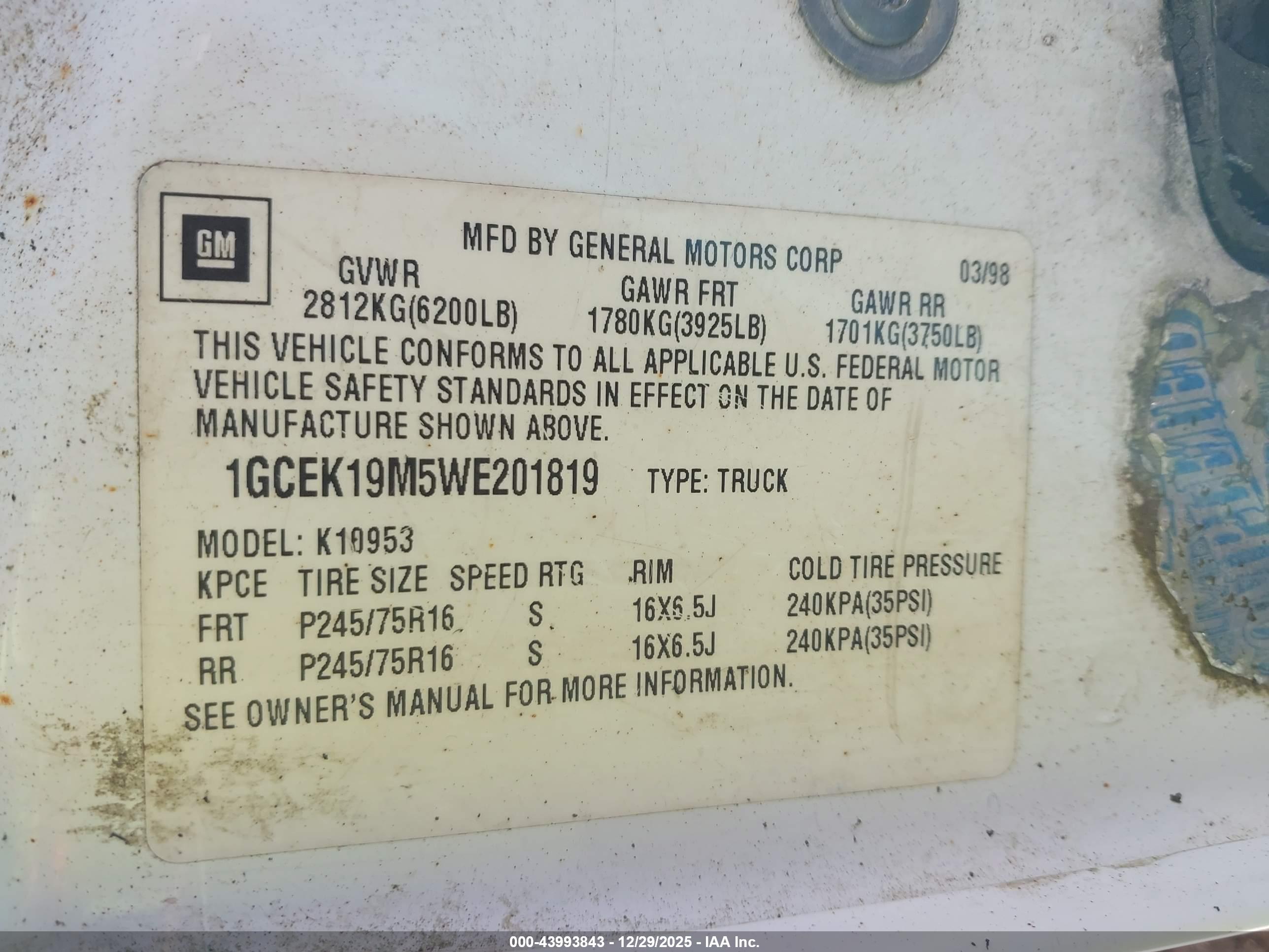 CHEVROLET C/K image 9