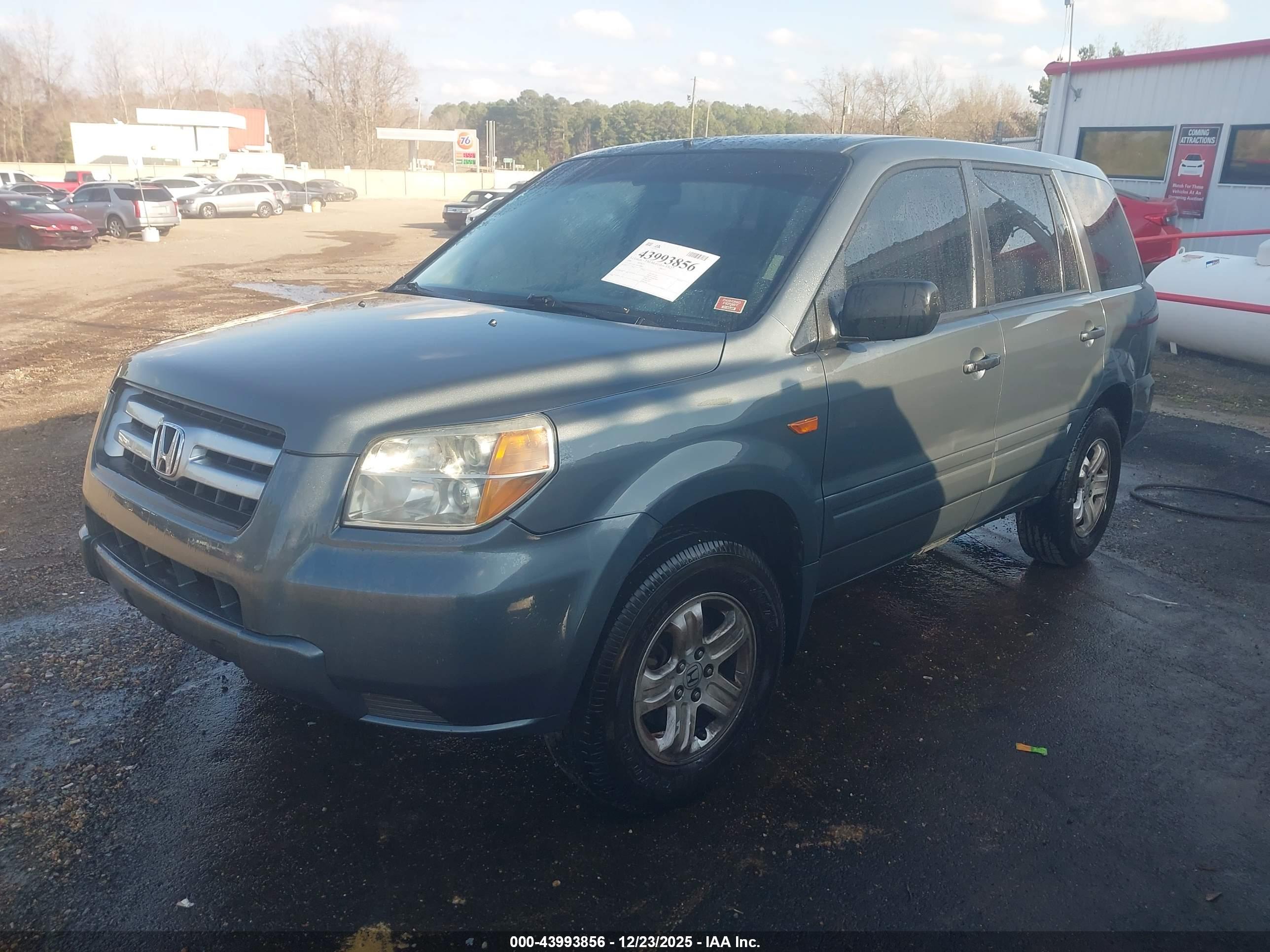 HONDA PILOT image 2