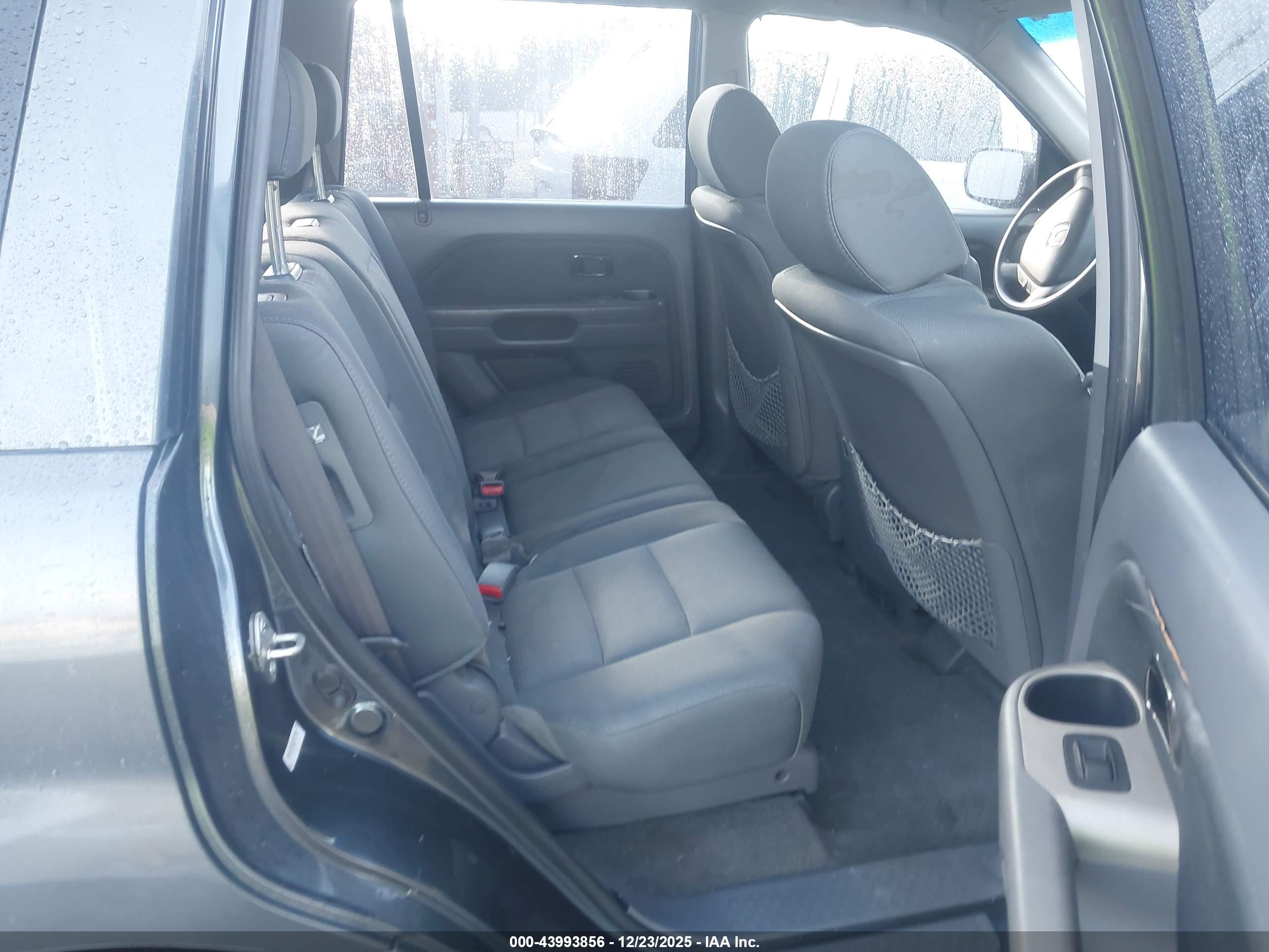 HONDA PILOT image 8