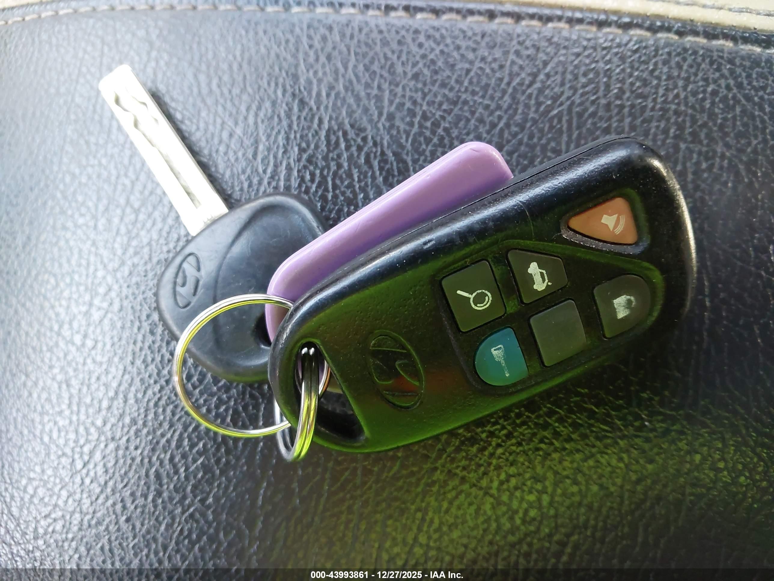 HYUNDAI SONATA image 11