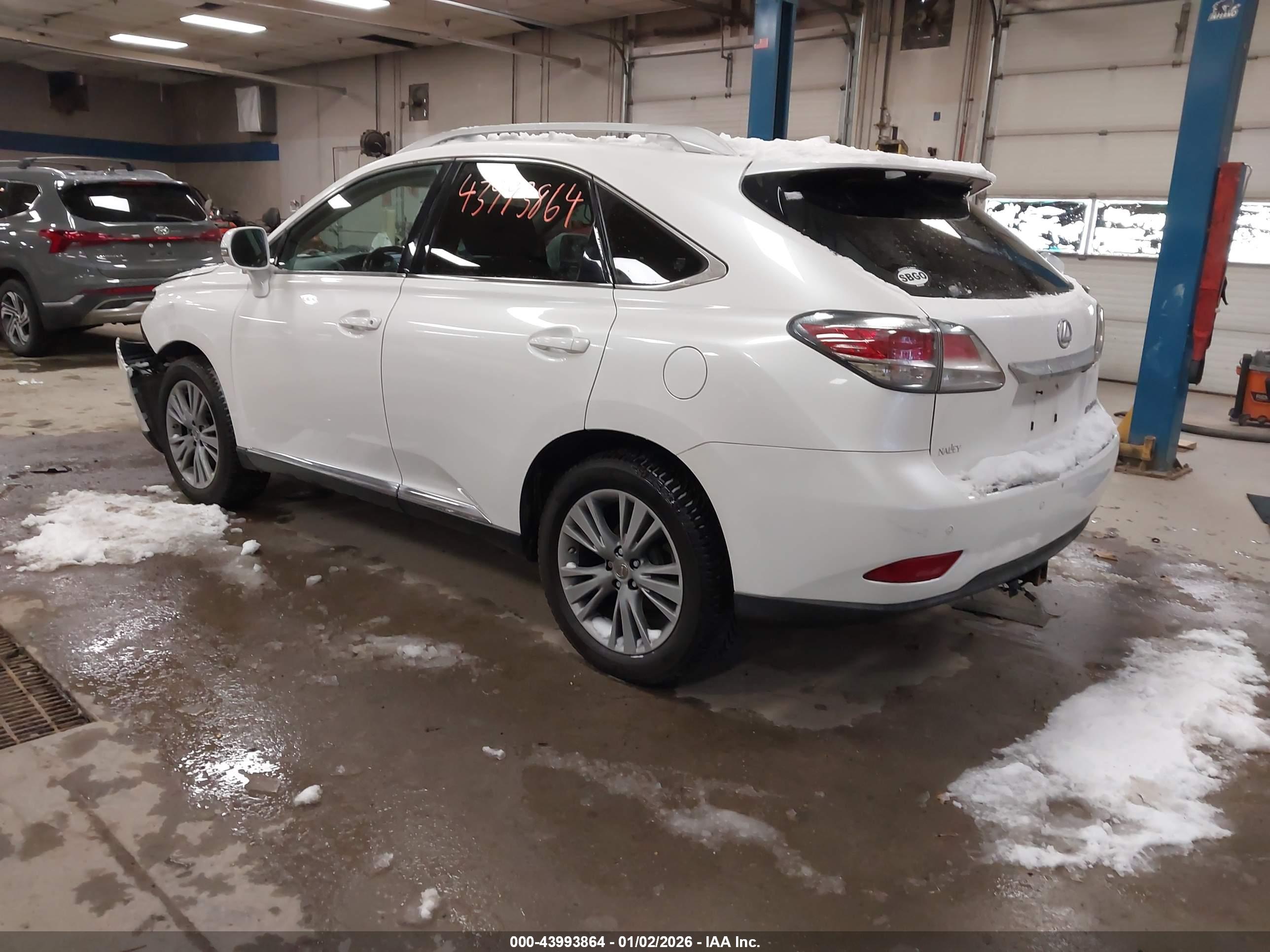 LEXUS RX image 3