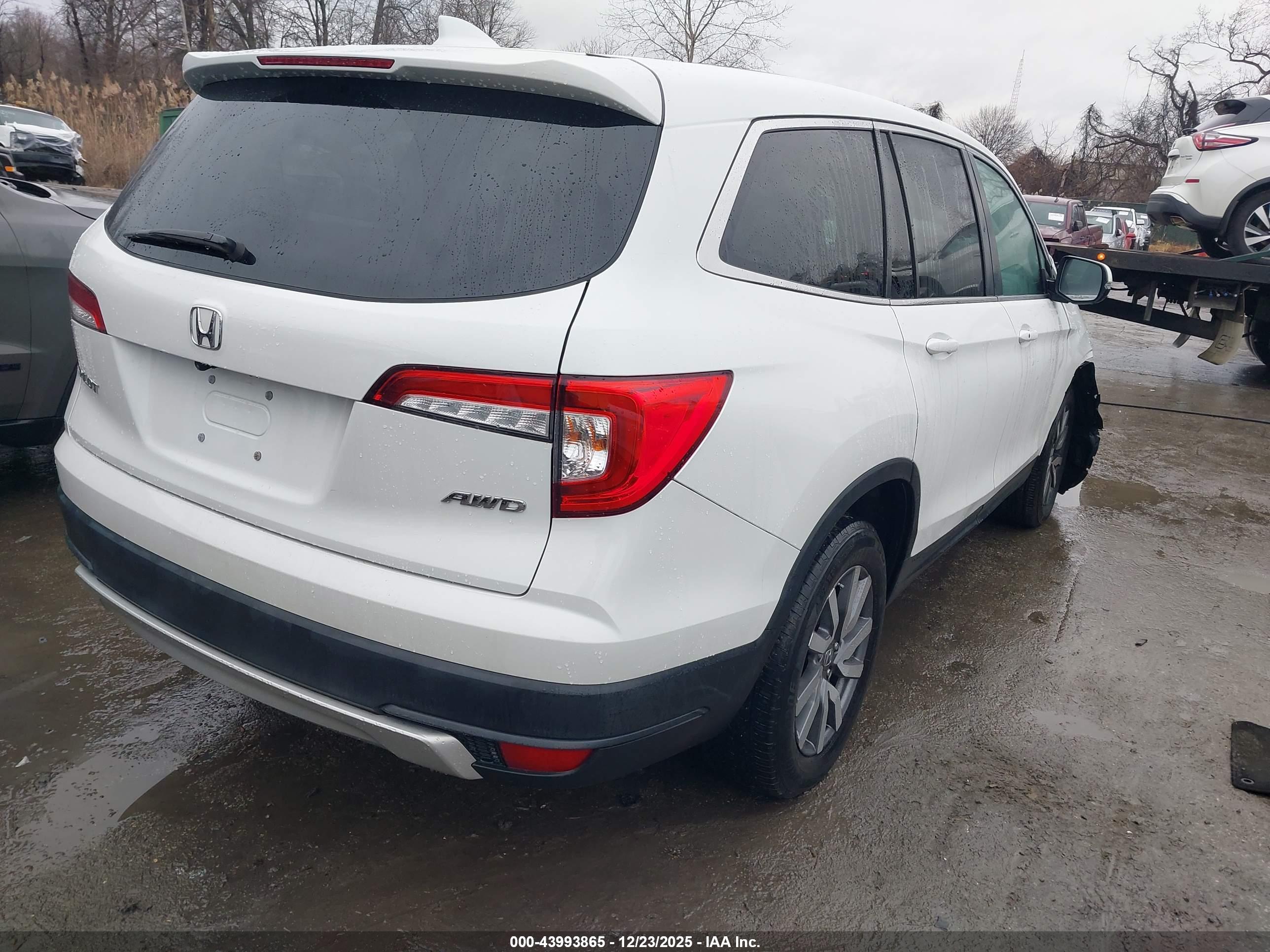 HONDA PILOT image 4