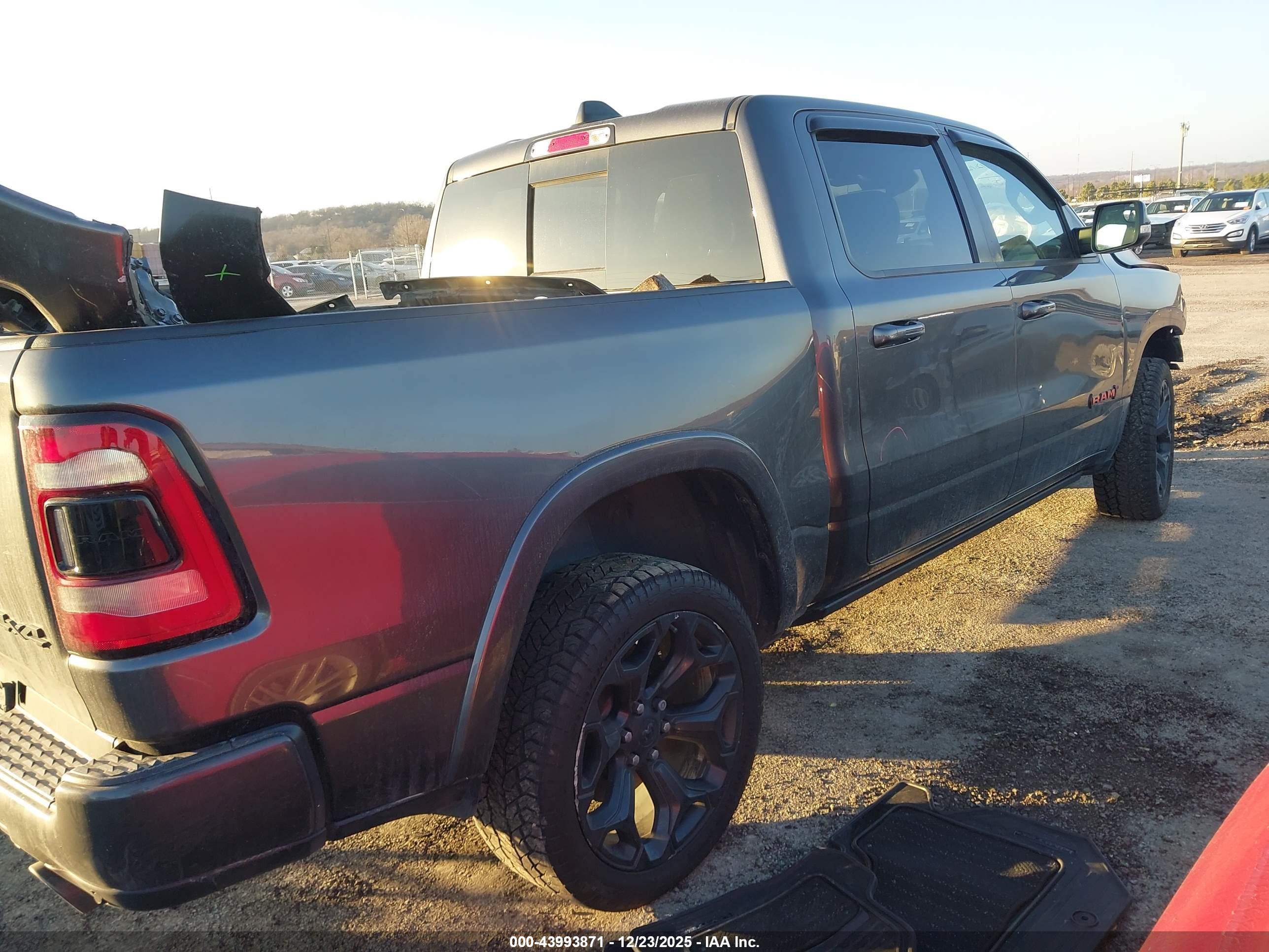 RAM 1500 image 4