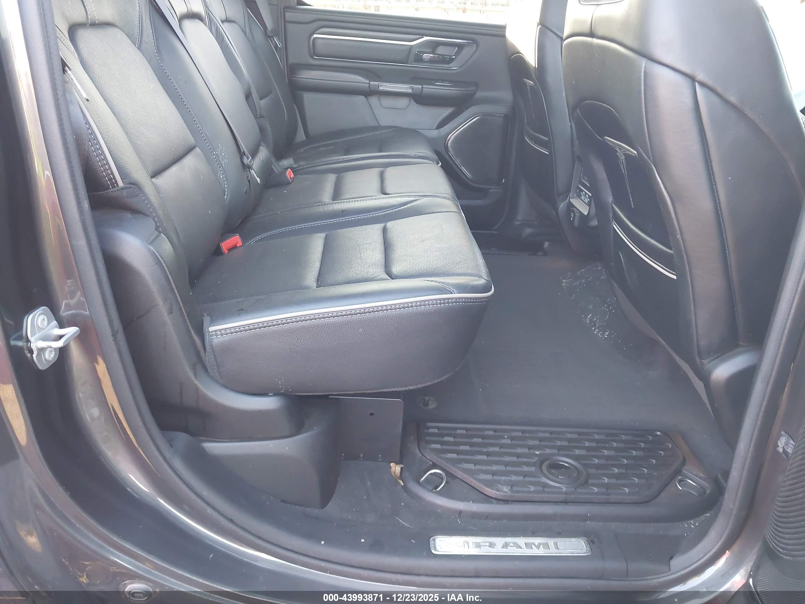 RAM 1500 image 8