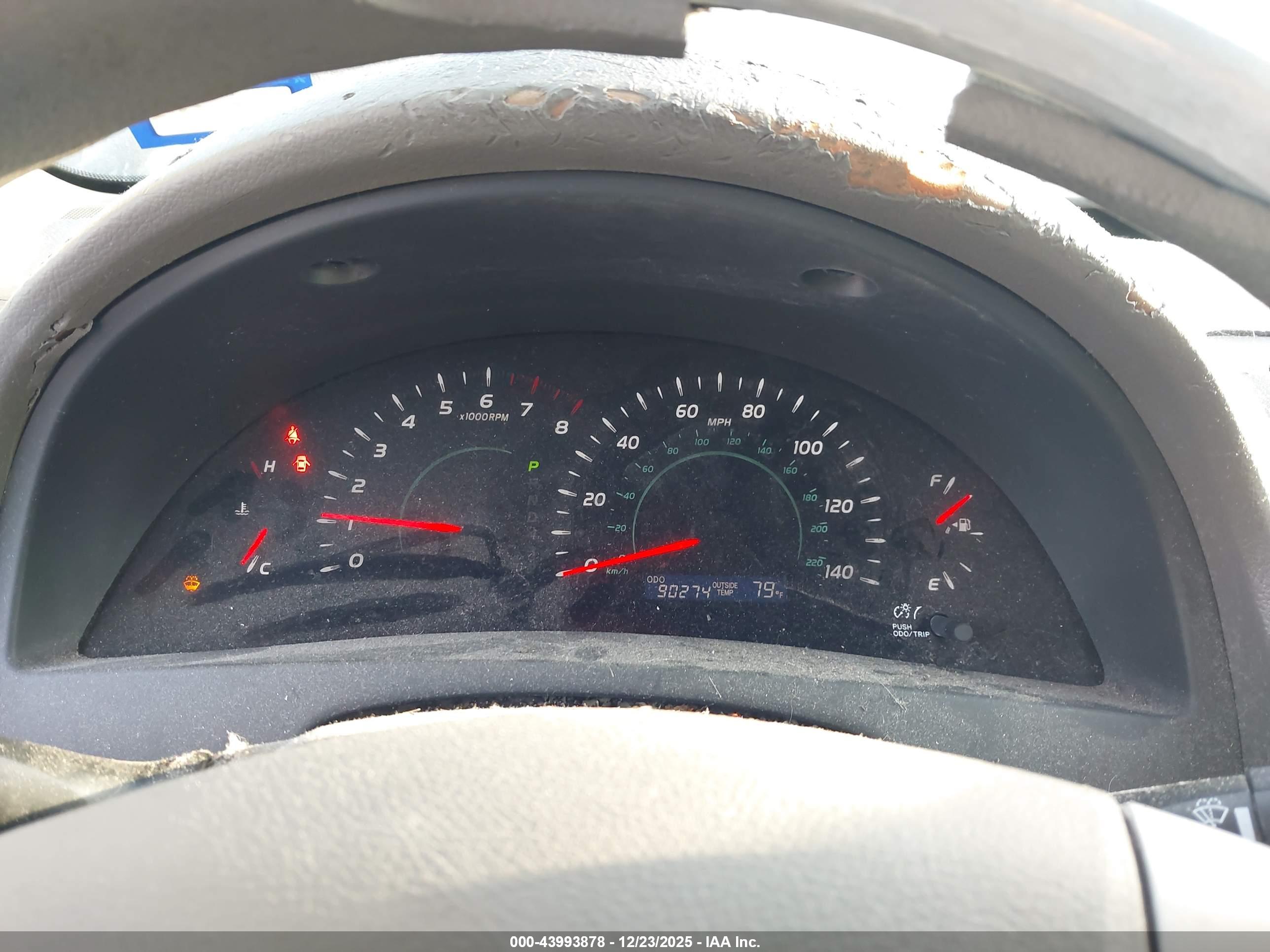 TOYOTA CAMRY image 7